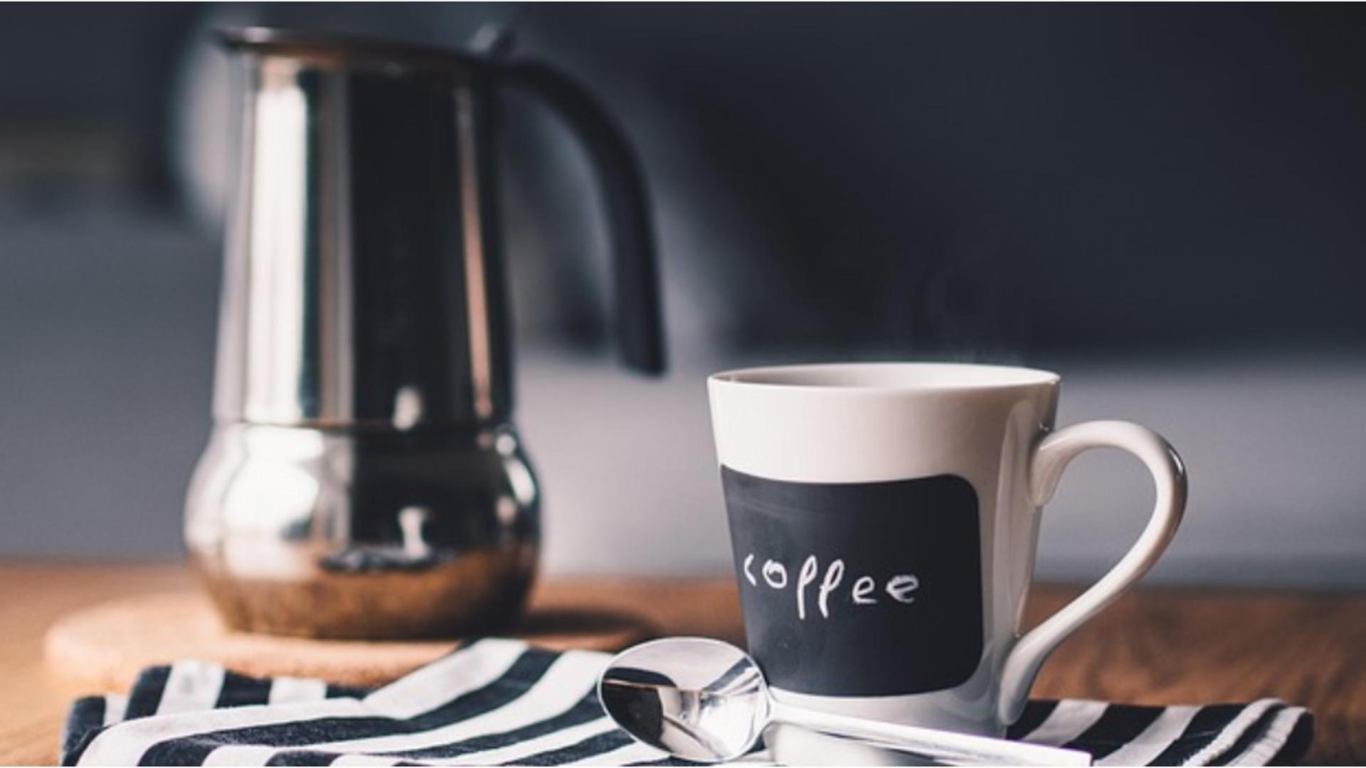 Ce conține cu adevărat cafeaua din capsule și ce efecte are asupra sănătății