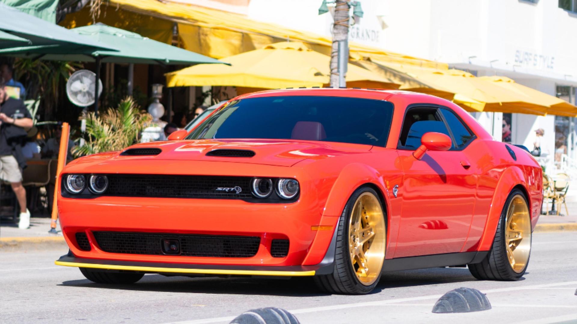 Accesul șoferilor începători la mașini cu motoare puternice ar putea să fie limitat. Foto/Profimedia