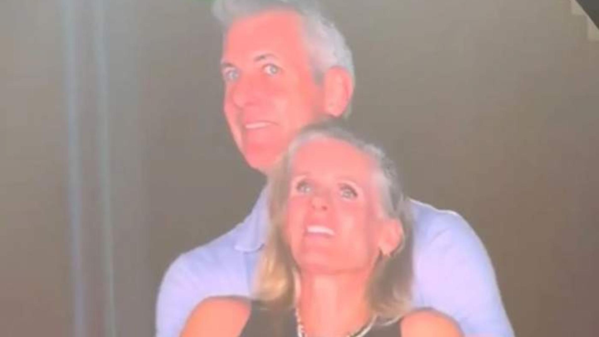 Hoțul strigă: „Hoții”. Noi dezvăluiri în cazul Kristin Cabot: și soțul ei se afla la concertul Coldplay, alături de amantă