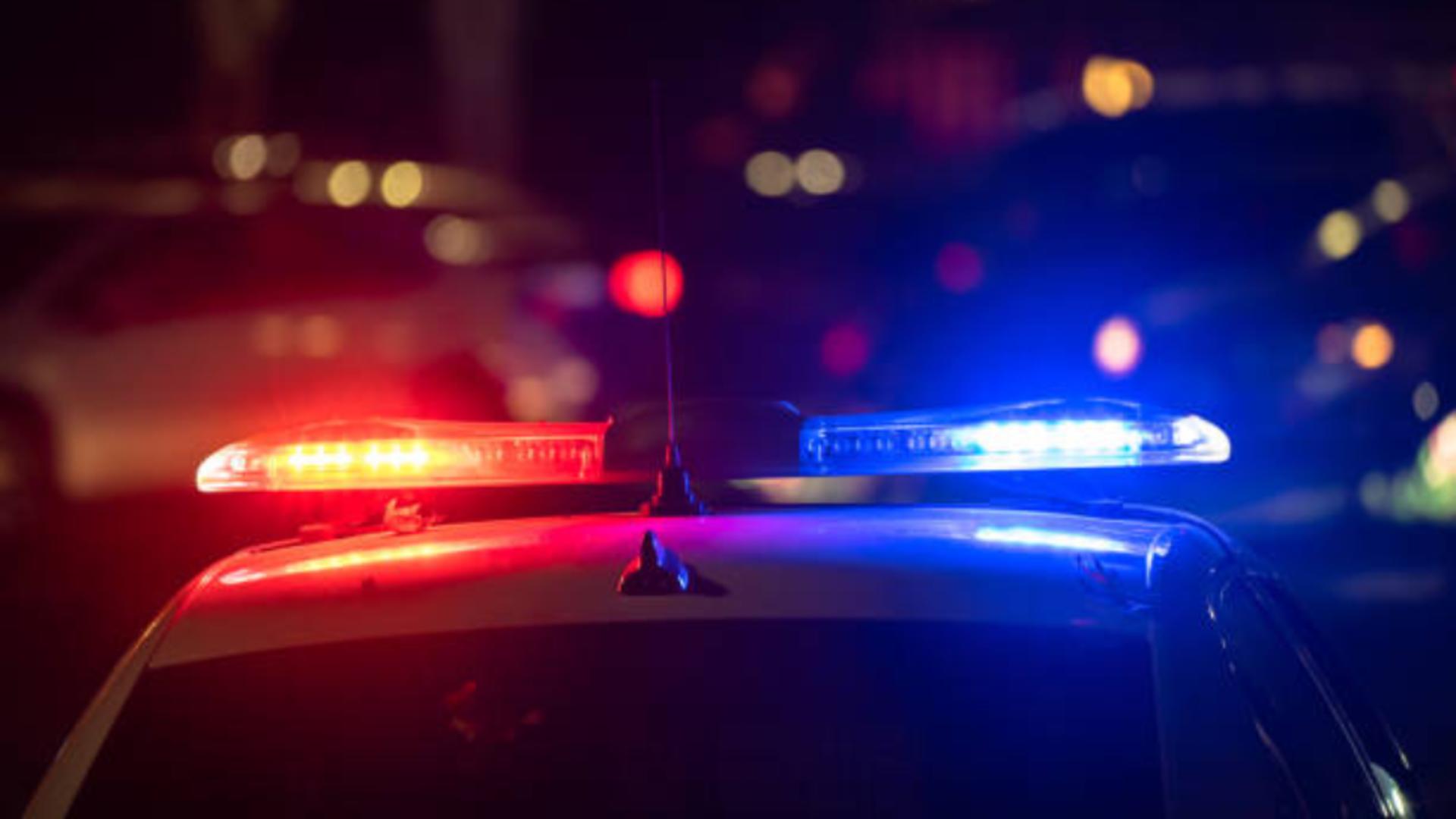 Caz tragic în Dolj: o femeie de 65 de ani a murit într-un incendiu de vegetație extins la o gospodărie