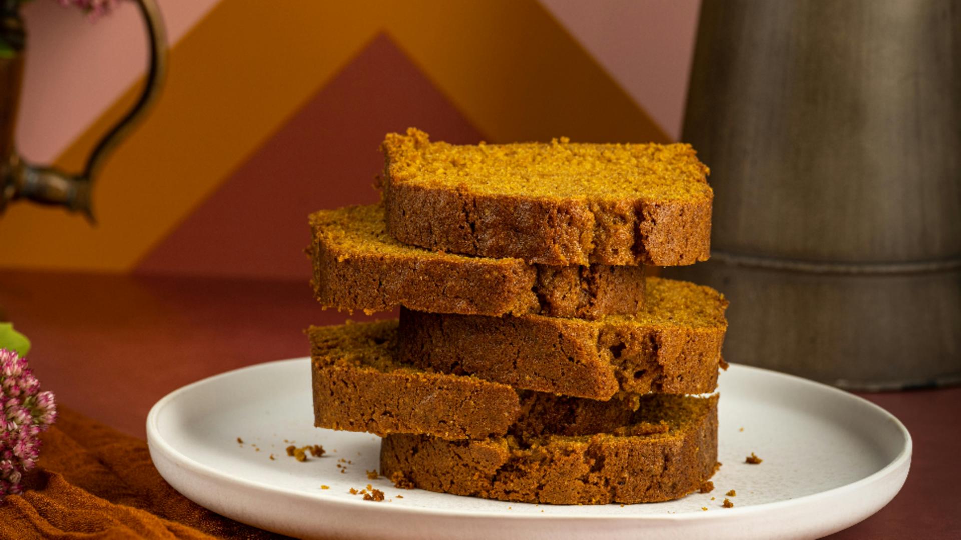 Pâine de casă cu dovleac și scorțișoară. O rețetă potrivită pentru zilele de toamnă