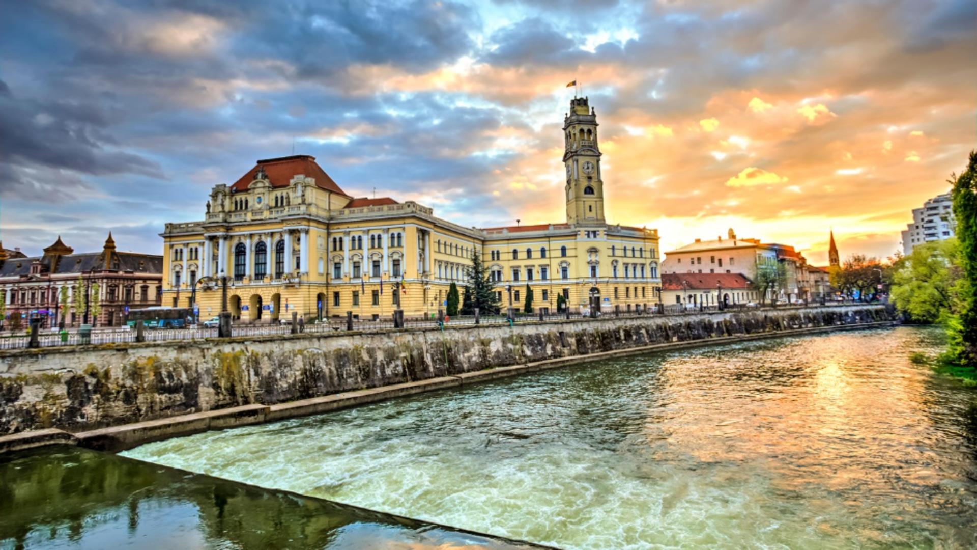 Petreceri de 2,5 milioane de lei în plină criză, în orașul lui Bolojan! Reacția halucinantă a autorităților locale/ Profimedia