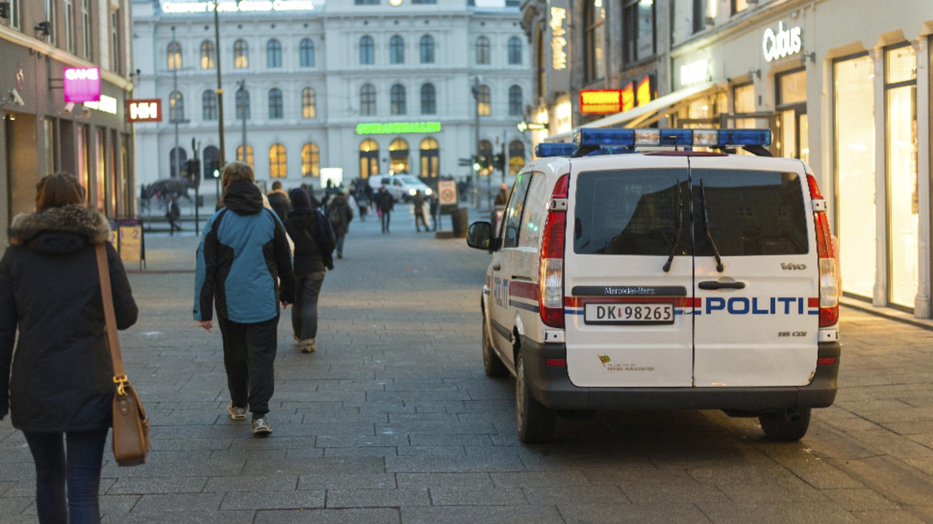 Explozie puternică în Oslo, aproape de Palatul Regal și Ambasada Israelului. Trei suspecți cu vârste sub 15 ani, arestați / Profimedia