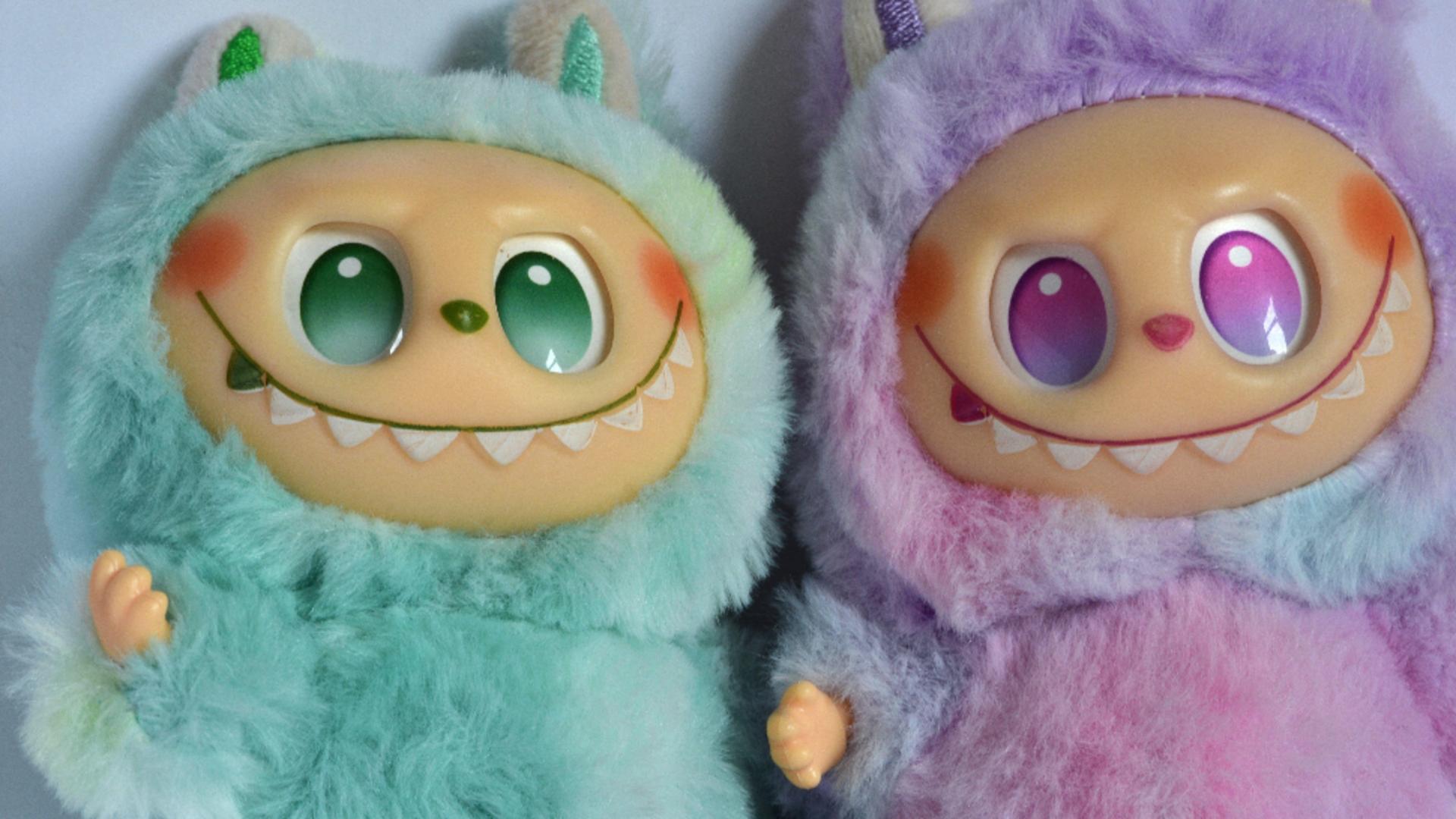 Pact neașteptat. O tânără din Moscova și-a "vândut" sufletul pentru păpuși Labubu și un bilet la un concert folk/ Profimedia