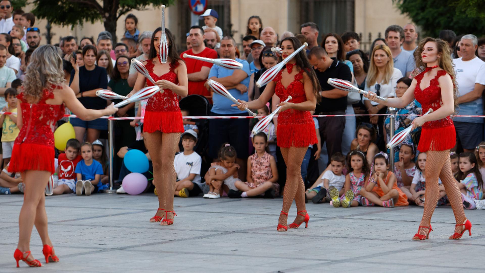 Restricții rutiere în acest weekend, în Capitală, ca urmare a unor evenimente sportive și culturale. Vezi rutele ocolitoare/ Arhivă Profimedia