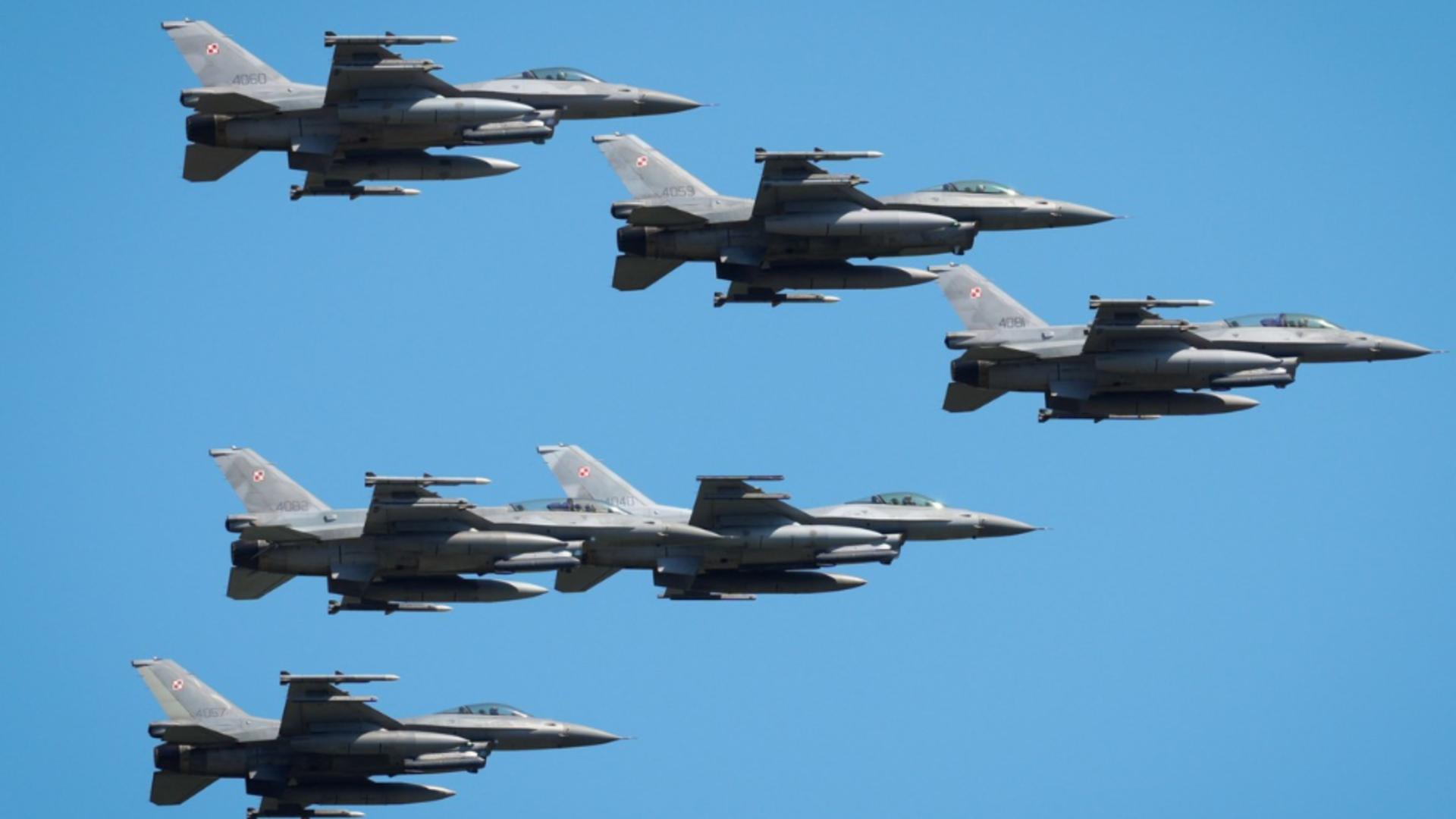 Polonia trimite avioanele de vânătoare la granița cu Ucraina. Foto: Profimedia