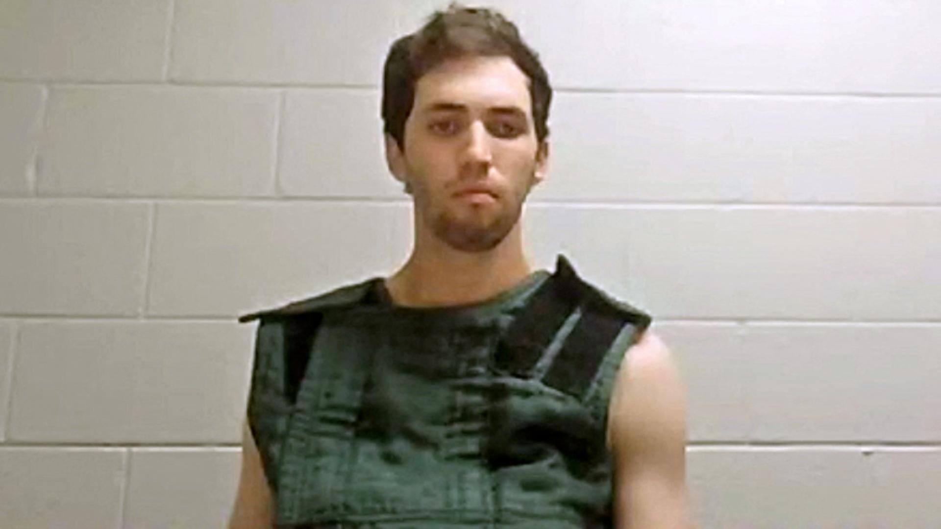 TTyler Robinson a apărut în fața instanței prin videoconferință din închisoarea Utah. Foto: Profimedia