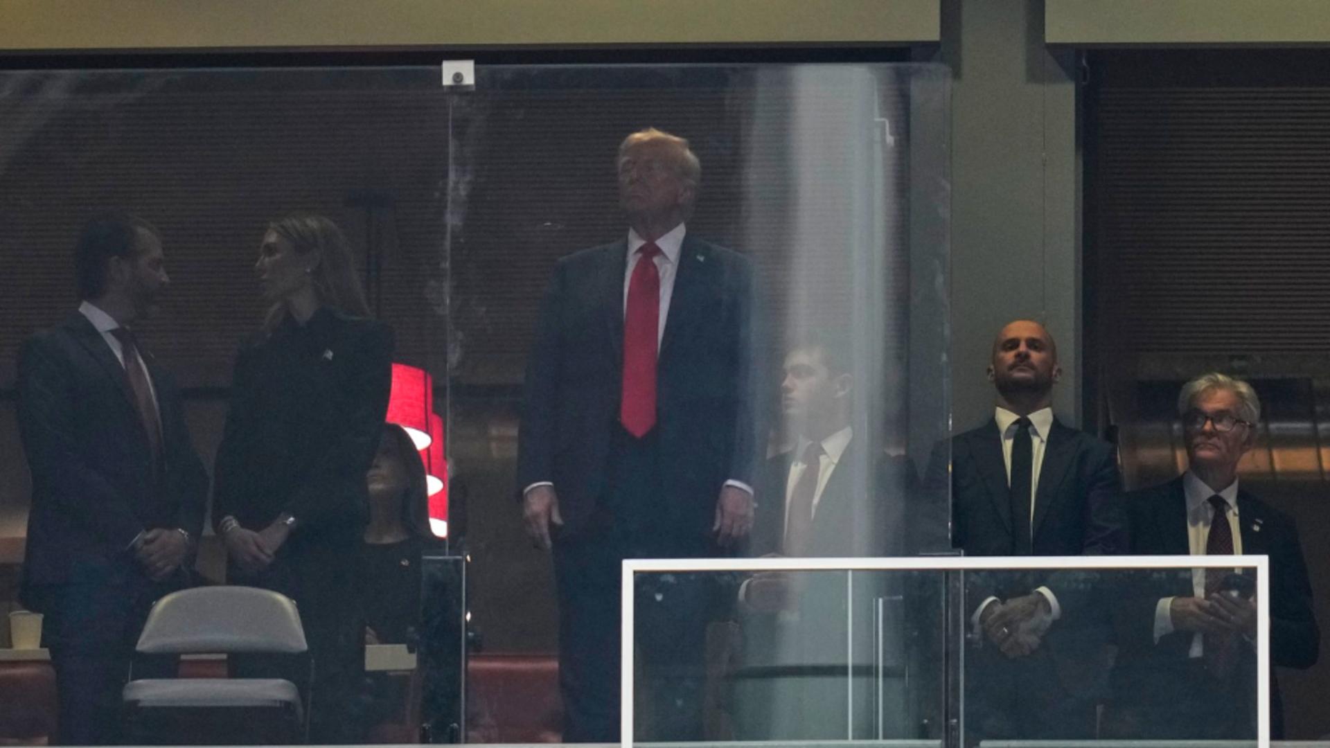 Funeraliile lui Charlie Kirk: "Azi, America este o națiune în doliu, o națiune în șoc și o națiune îndurerată" - Donald Trump/VIDEO