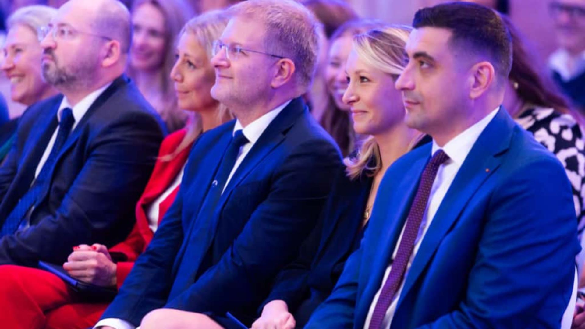 George Simion, în Franța, alături de suveraniști. Foto/AUR