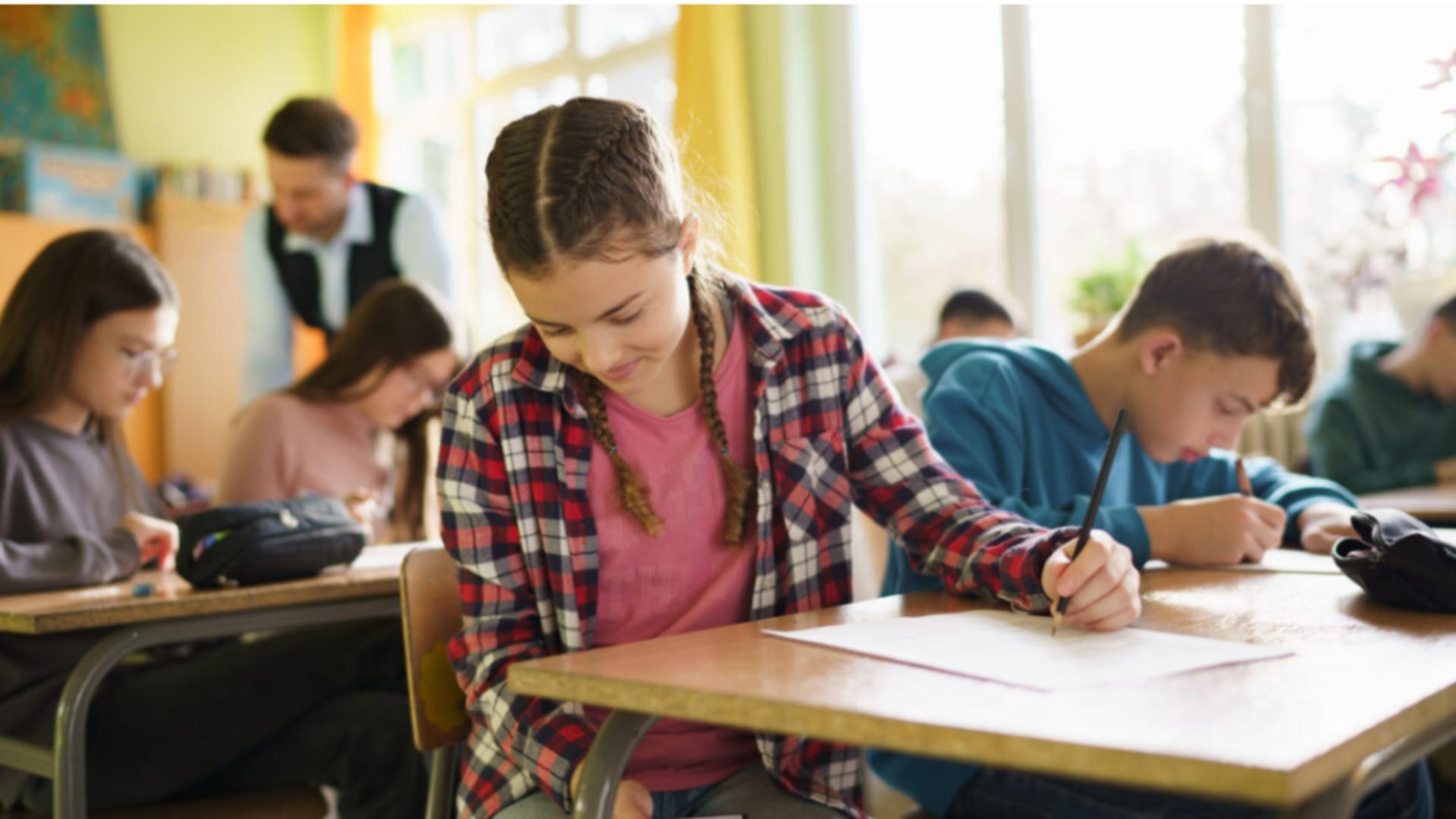 Utilizarea telefoanelor distrage atenția copiilor