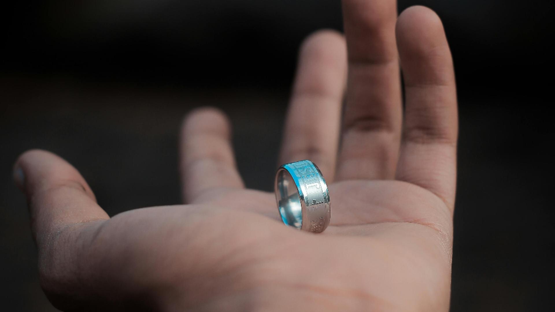 Ce ai de făcut dacă găsești o verighetă pierdută, conform superstițiilor