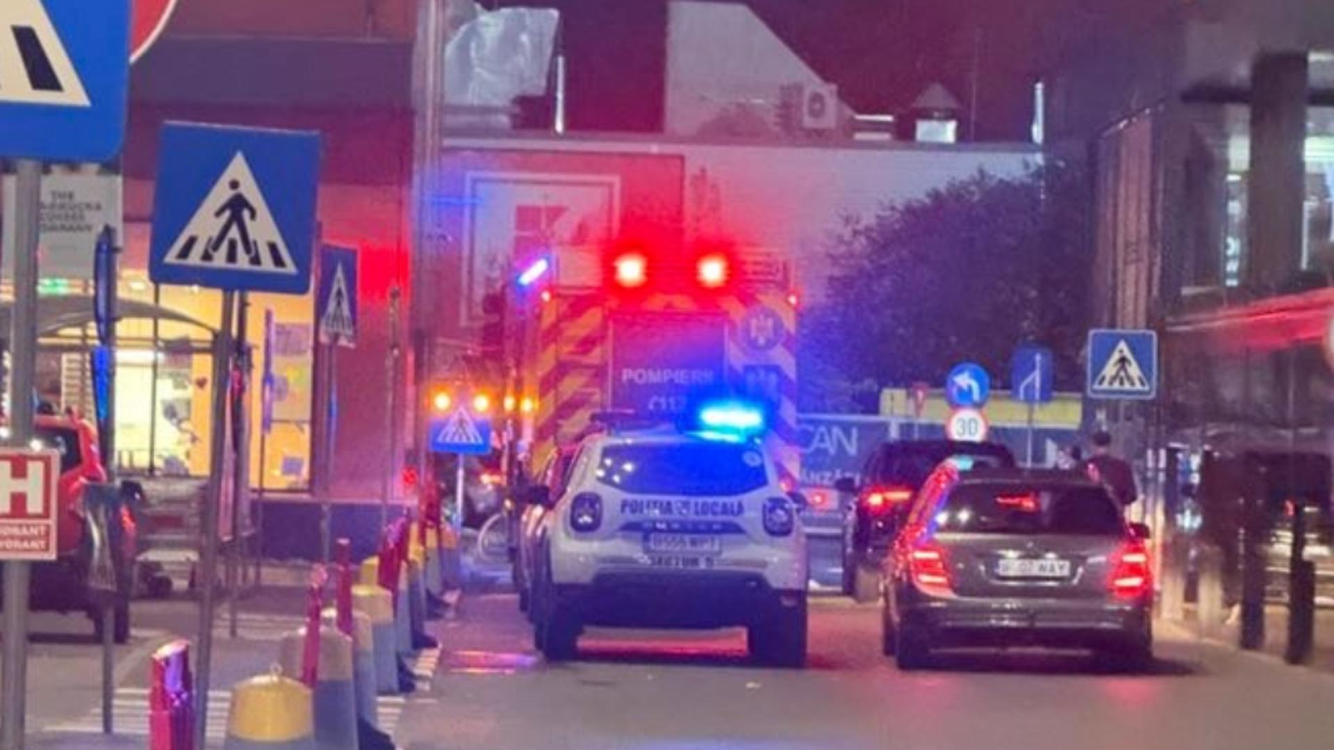 35 de persoane au fost evacuate