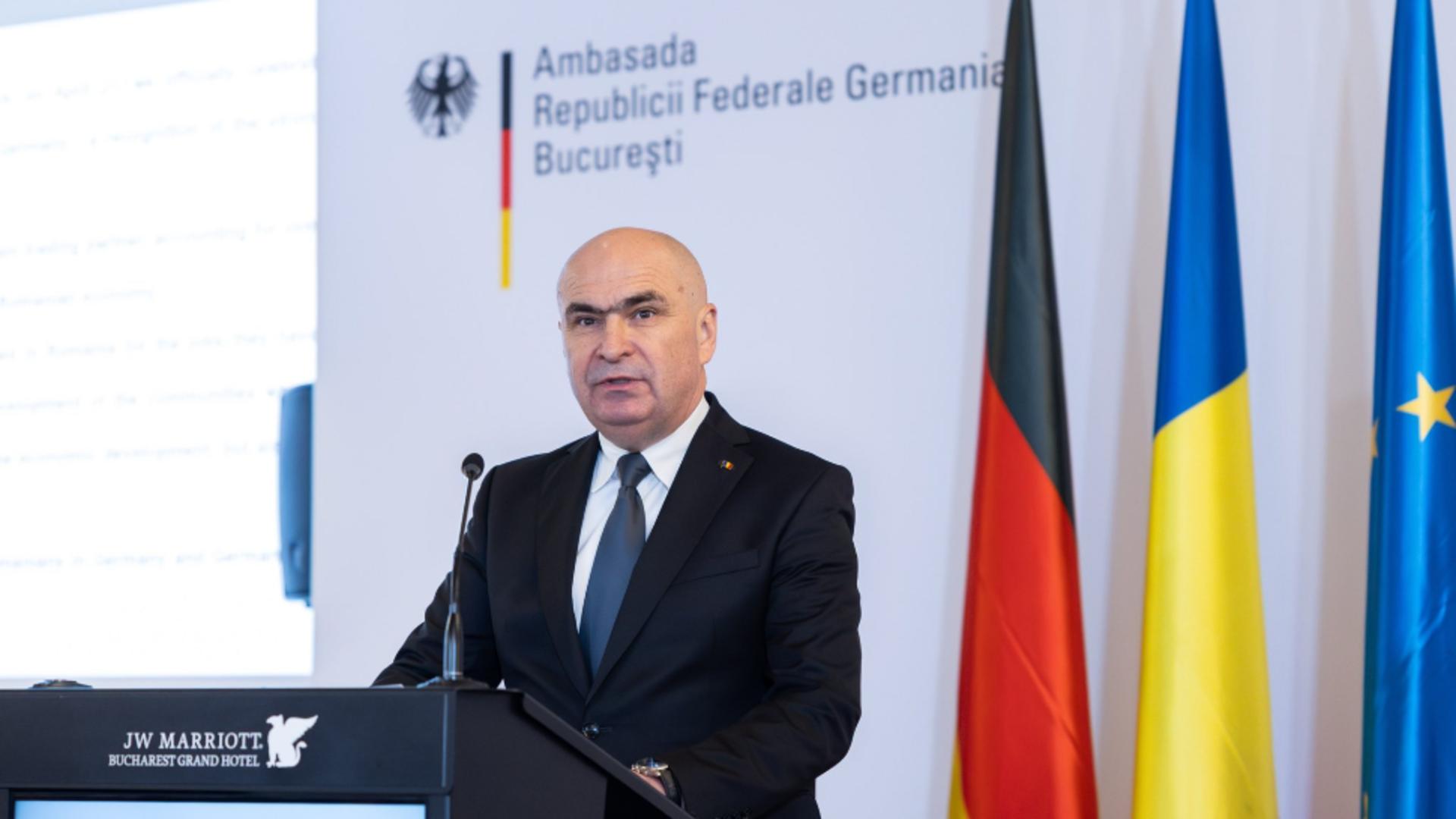 Bolojan vrea ca primarii să împrumute bani pentru căldură