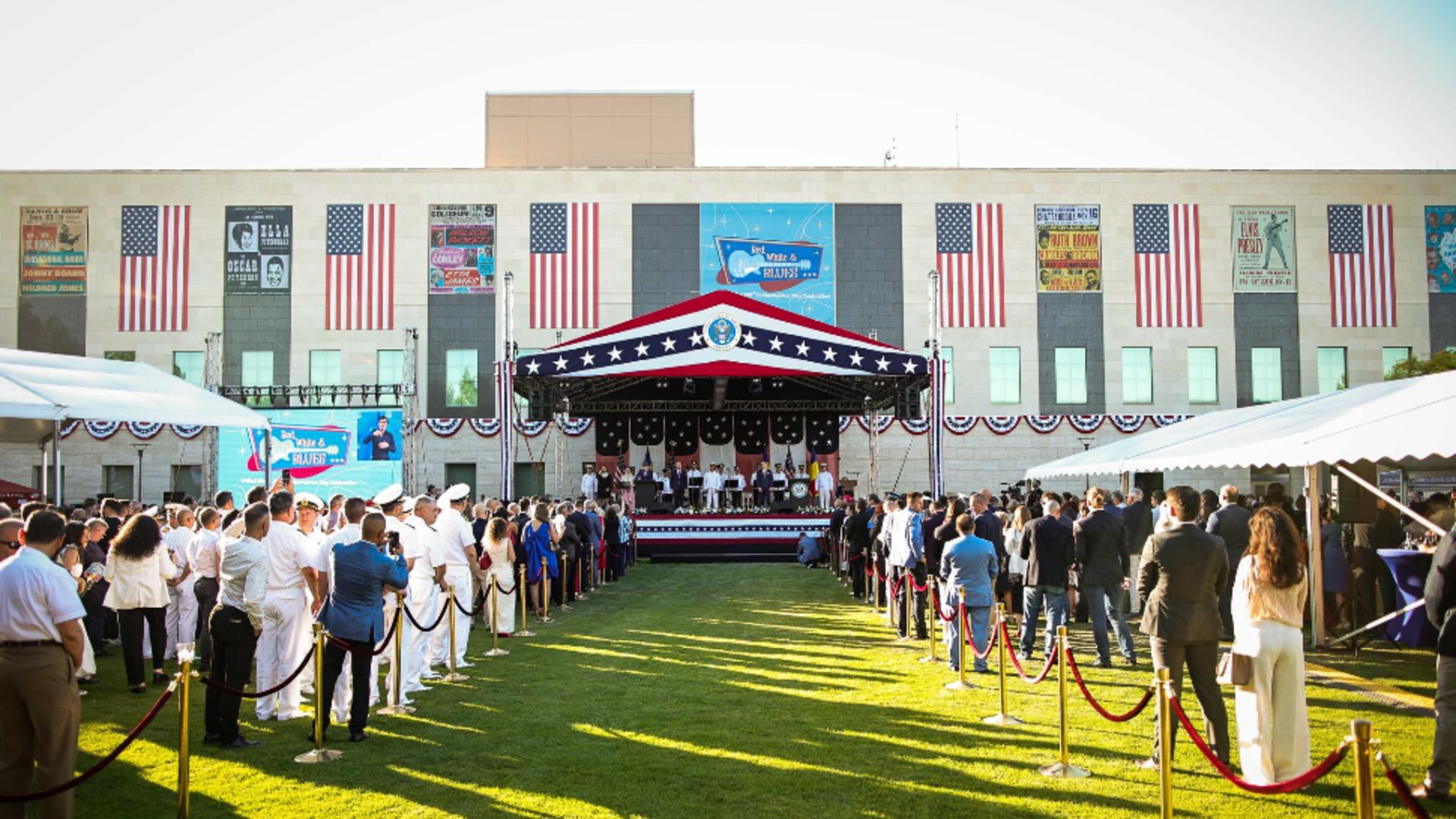 Ambasada SUA la București anunță întreruperea temporară a actualizărilor pe Facebook. Foto: Facebook/U.S. Embassy Bucharest