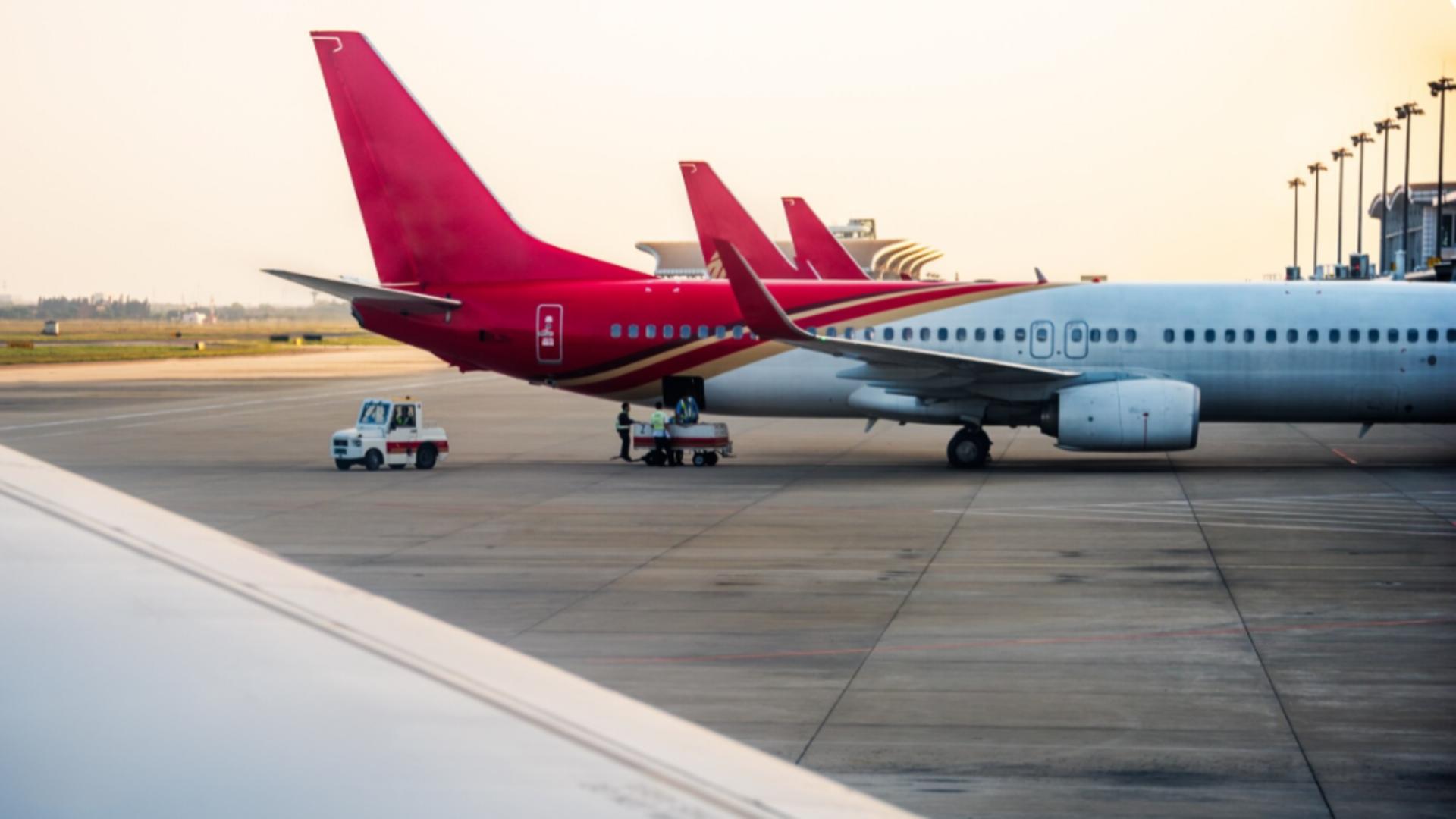 Un avion a fost nevoit să aterizeze de urgență pe Aeroportul Otopeni. Foto ilustrativ