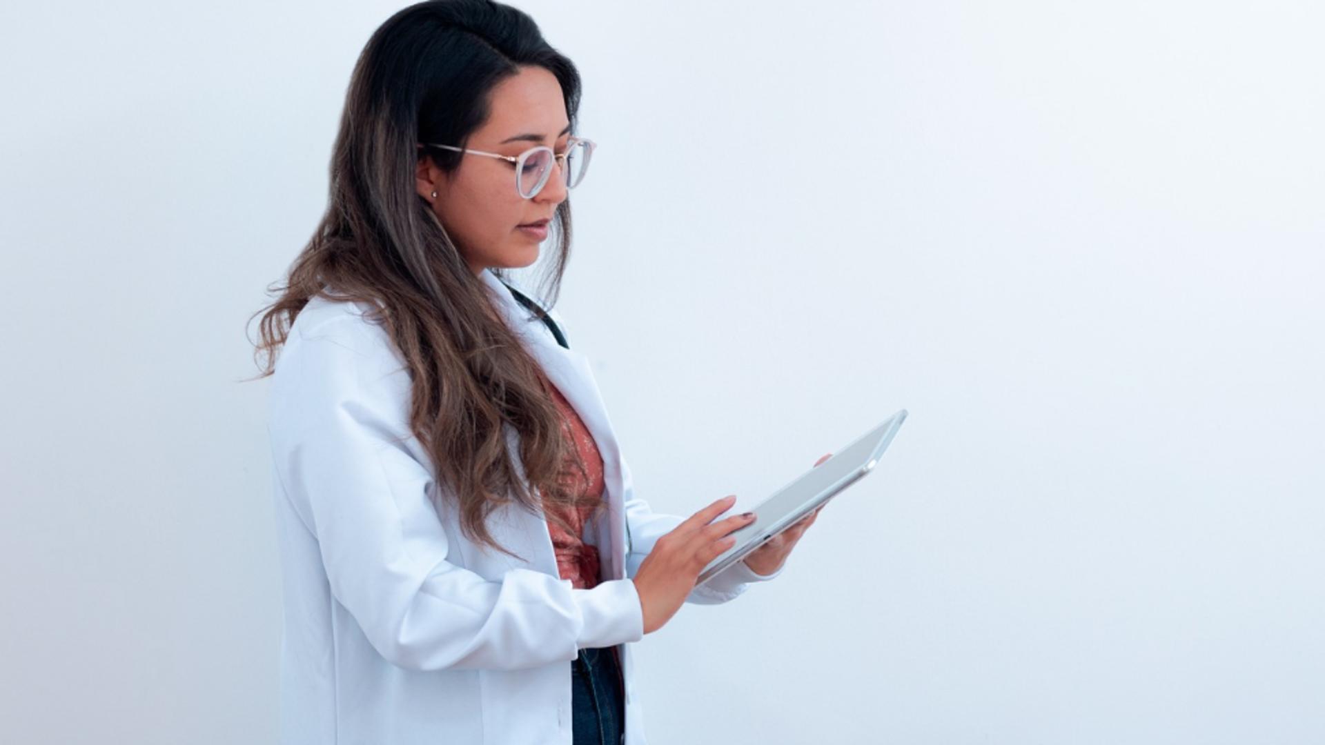 Care este prima țară din lume unde medicii pot prescrie „vacanțe” pentru sănătatea mintală. Călătoriile devin o nouă formă de terapie