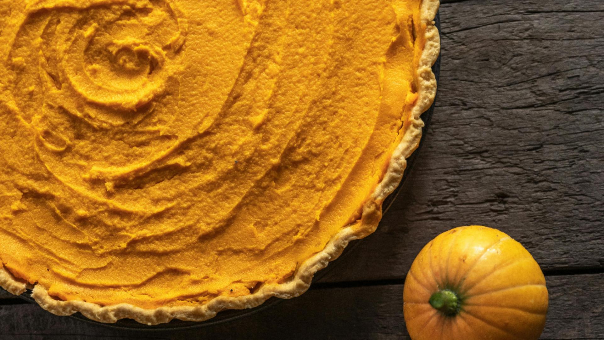 Plăcinta cu dovleac. Desertul de toamnă, bogat în vitamine și foarte hrănitor