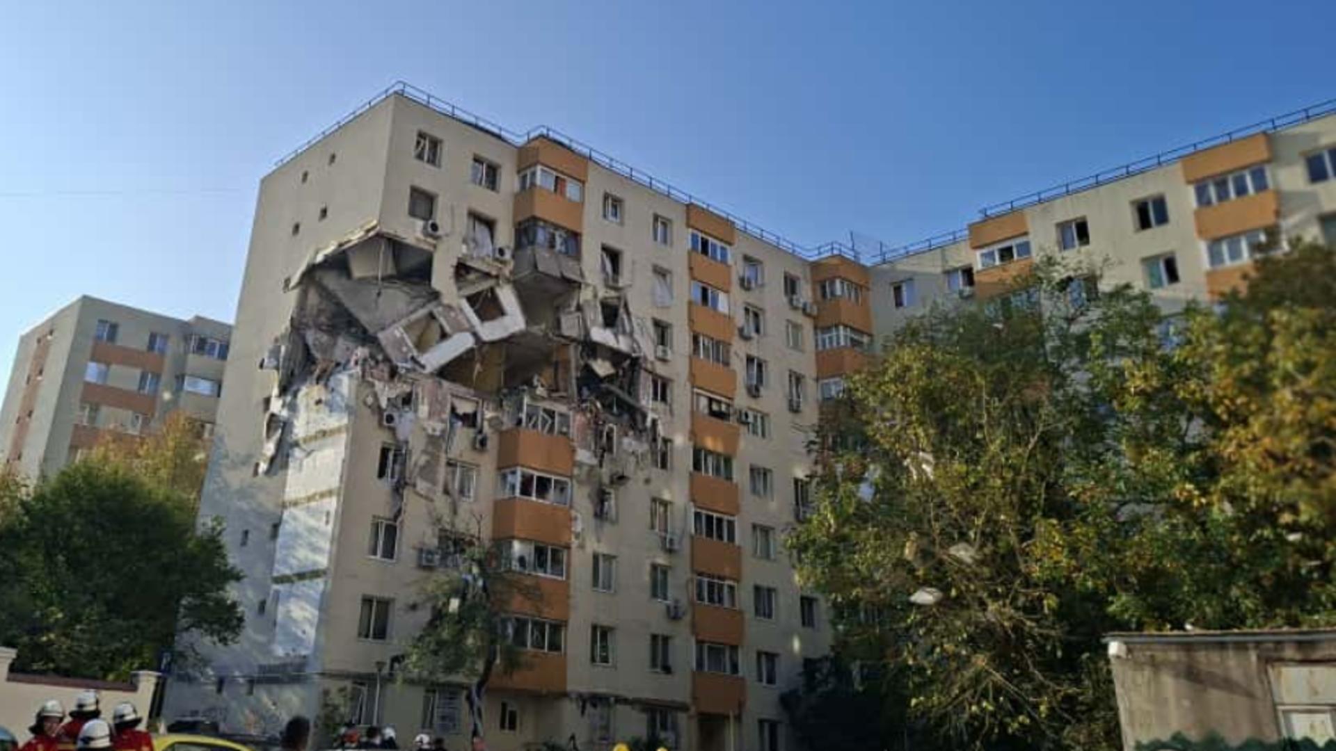 Explozie devastatoare într-un bloc din București. Bilanț în creștere 3 morți, 20 de victime, din care 15 au fost transportate la spital - LIVE TEXT/VIDEO