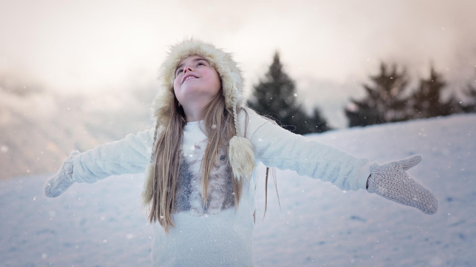 Zodiile care vor avea parte de realizări neașteptate, începând cu 17 octombrie. Luna Plină transformă imposibilul în posibil