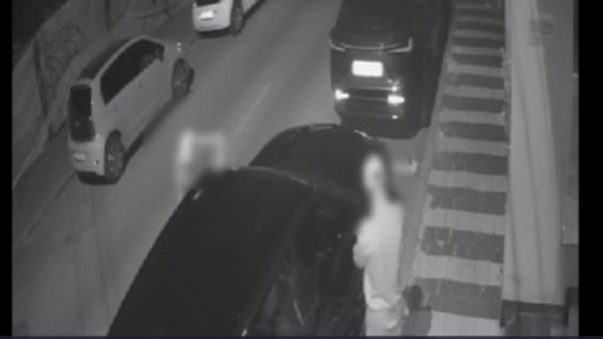 Incident în Sectorul 5: patru tineri, cercetați după ce au furat oglinzile retrovizoare de la 28 de mașini într-o singură noapte