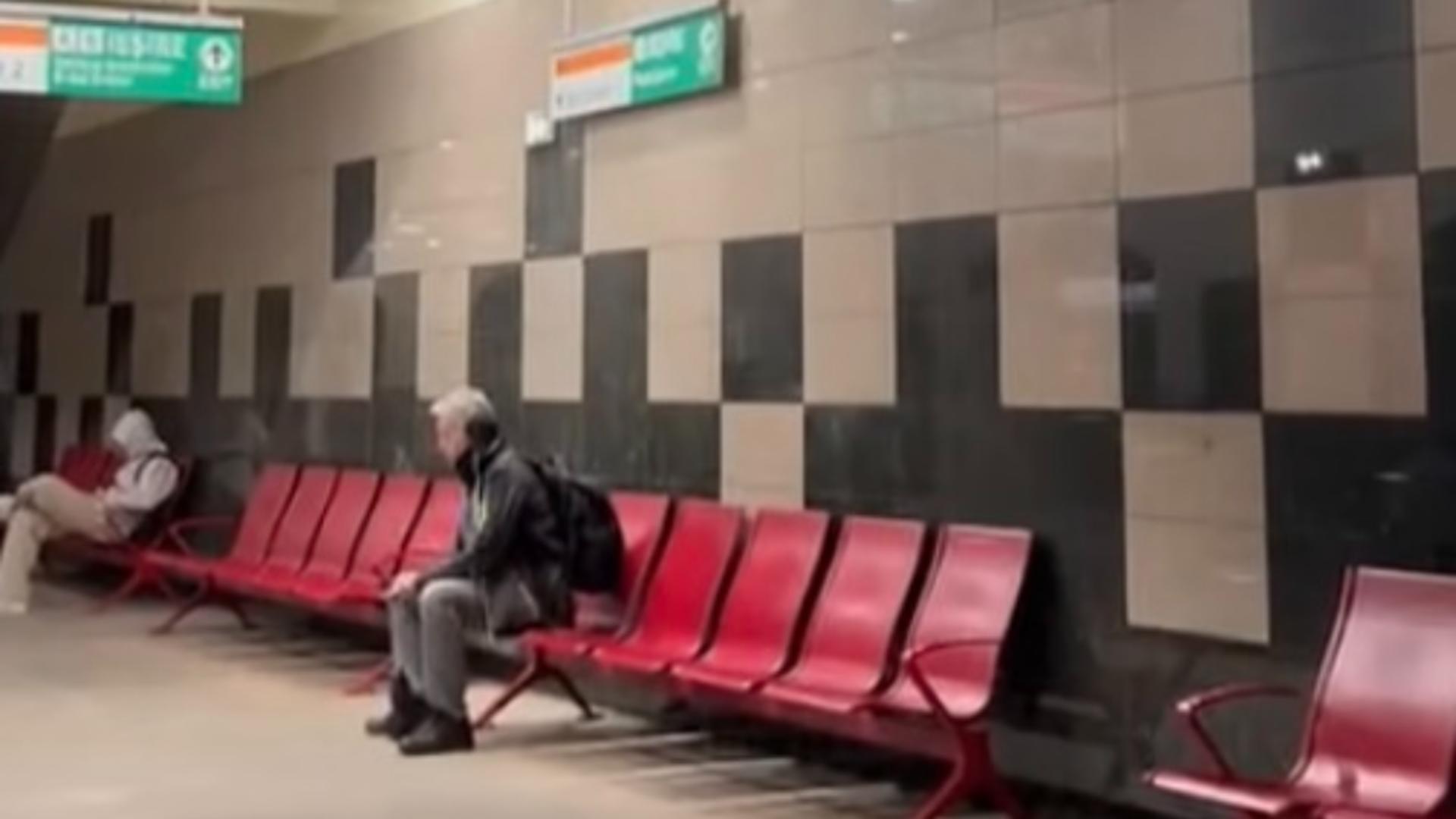 Inundație la o stație de metrou din Capitală.