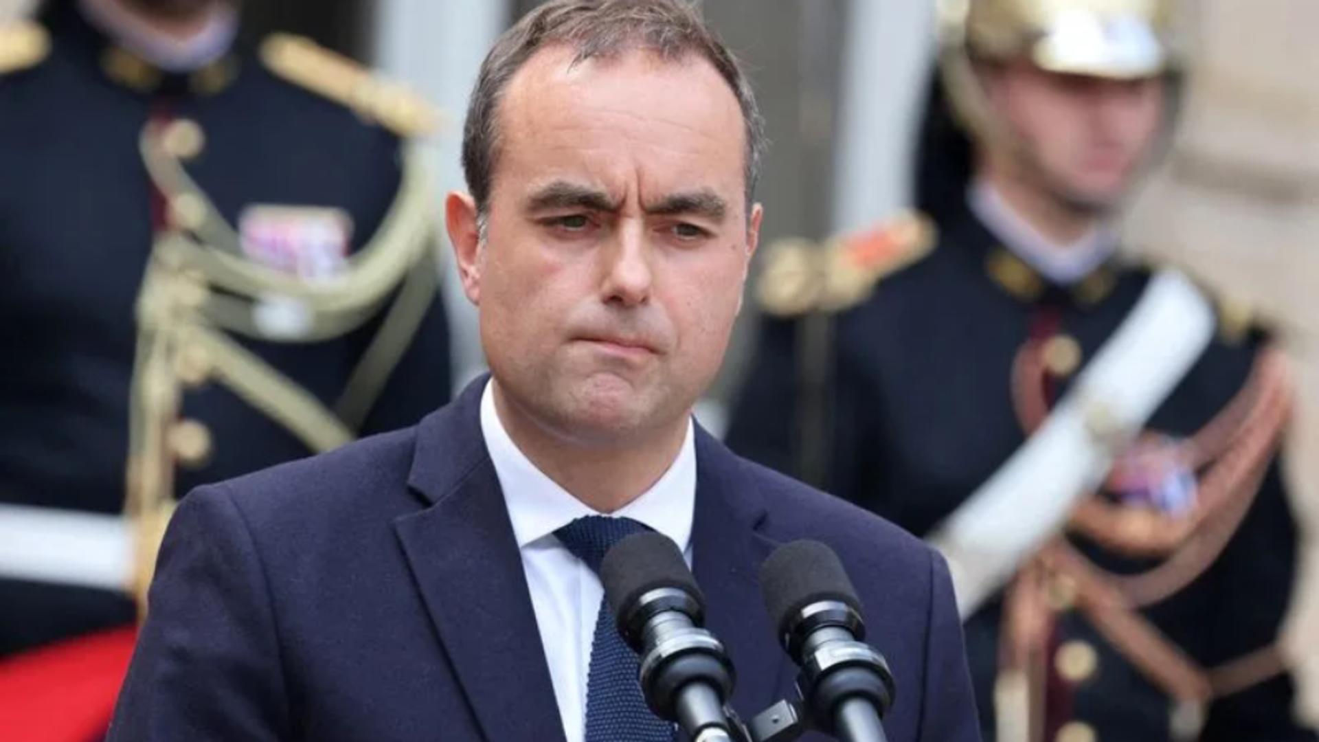 Criză politică uriașă în Franța lui Macron: premierul Sebastien Lecornu a demisionat