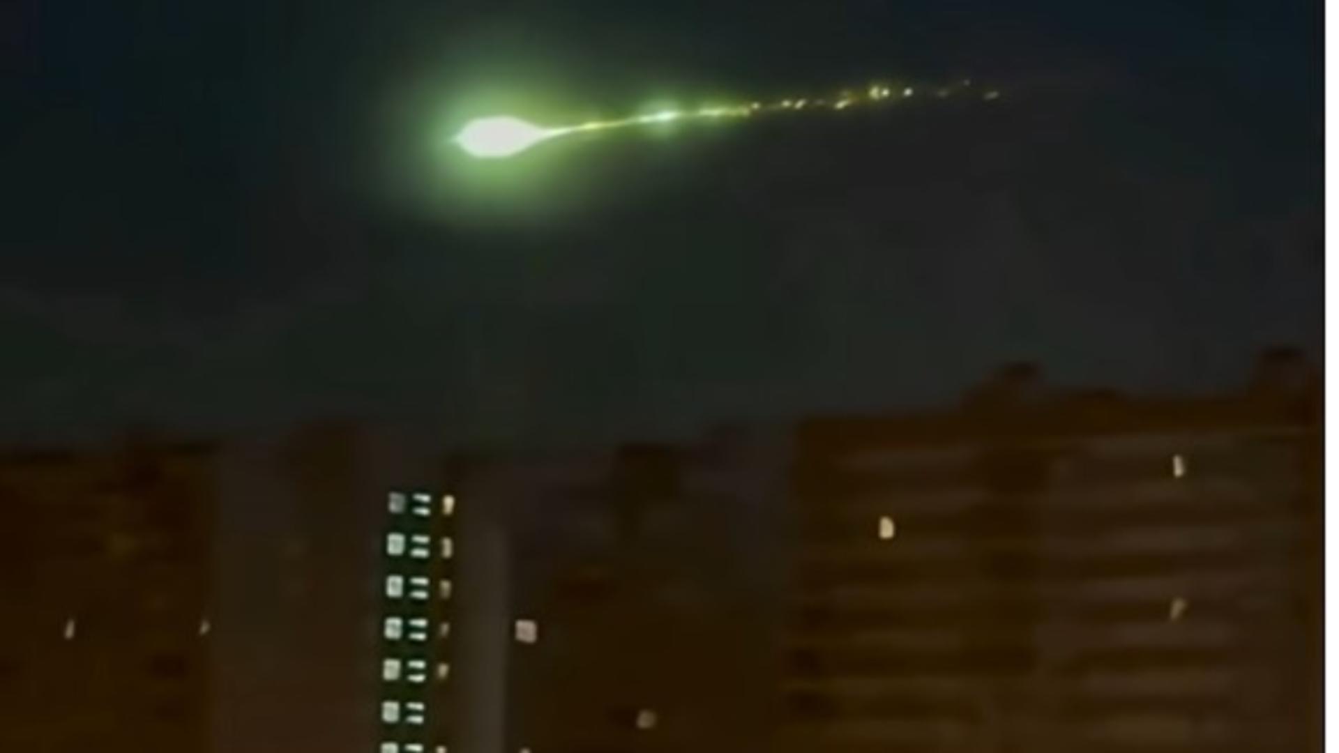 Potrivit canalului SHOT, obiectul a fost văzut în jurul orei 6:30 dimineața. Foto/Captură video