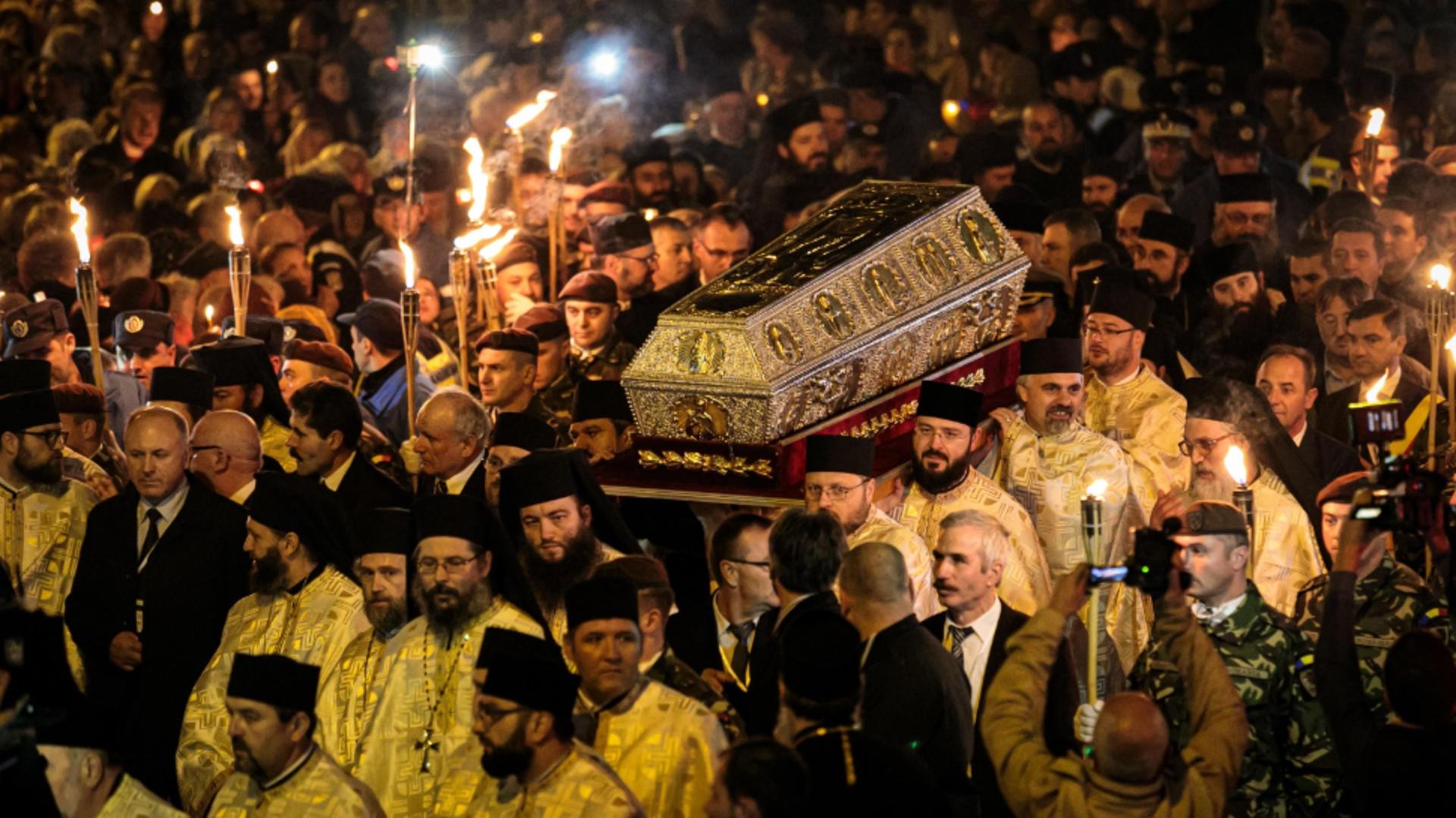 Pelerinajul la moaștele Sfintei Cuvioase Parascheva a început început miercuri dimineaţă, 8 octombrie. Foto/Inquam