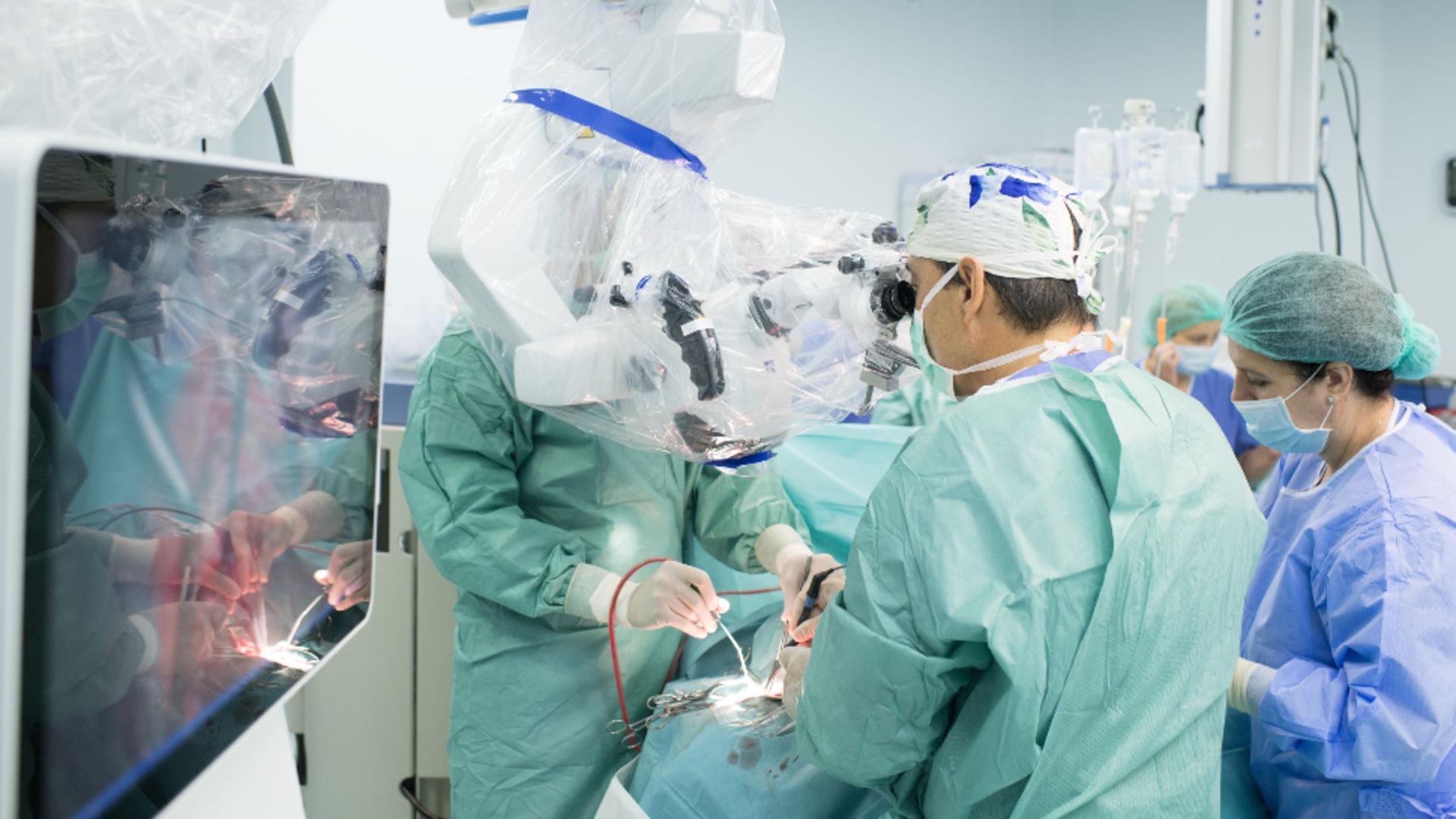 De ce apar durerile de spate și de ce nu e bine să le ignorăm