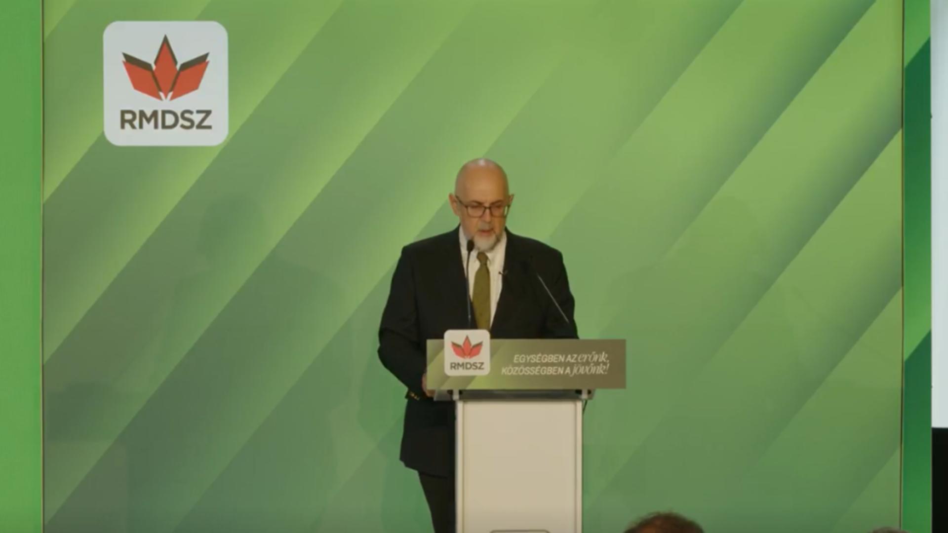 Kelemen Hunor îl ia peste picior pe Sorin Grindeanu