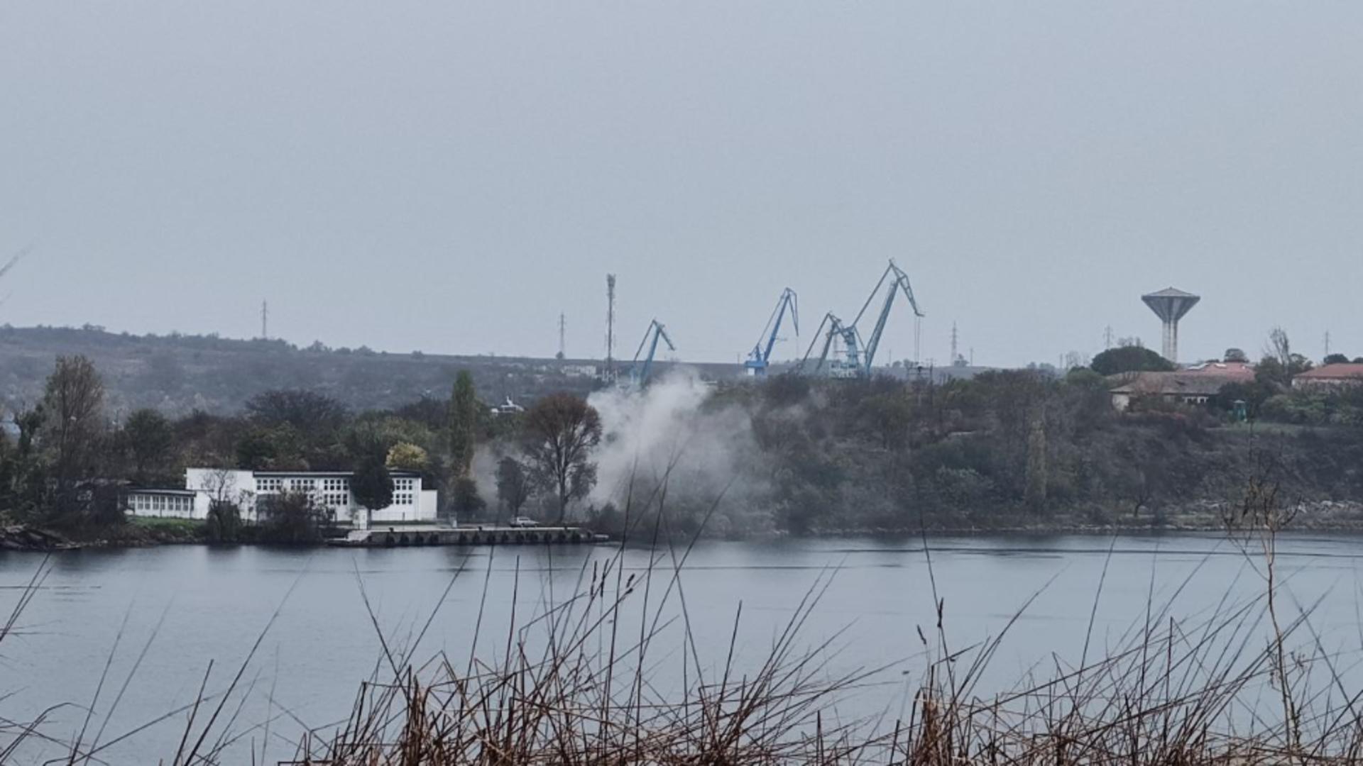 Nori de fum s-au observat în zona unității militare (foto: Ziarul Amprenta)