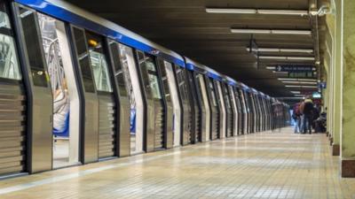 Haos la metrou: trenuri sistate, mii de bucureșteni blocați în subteran