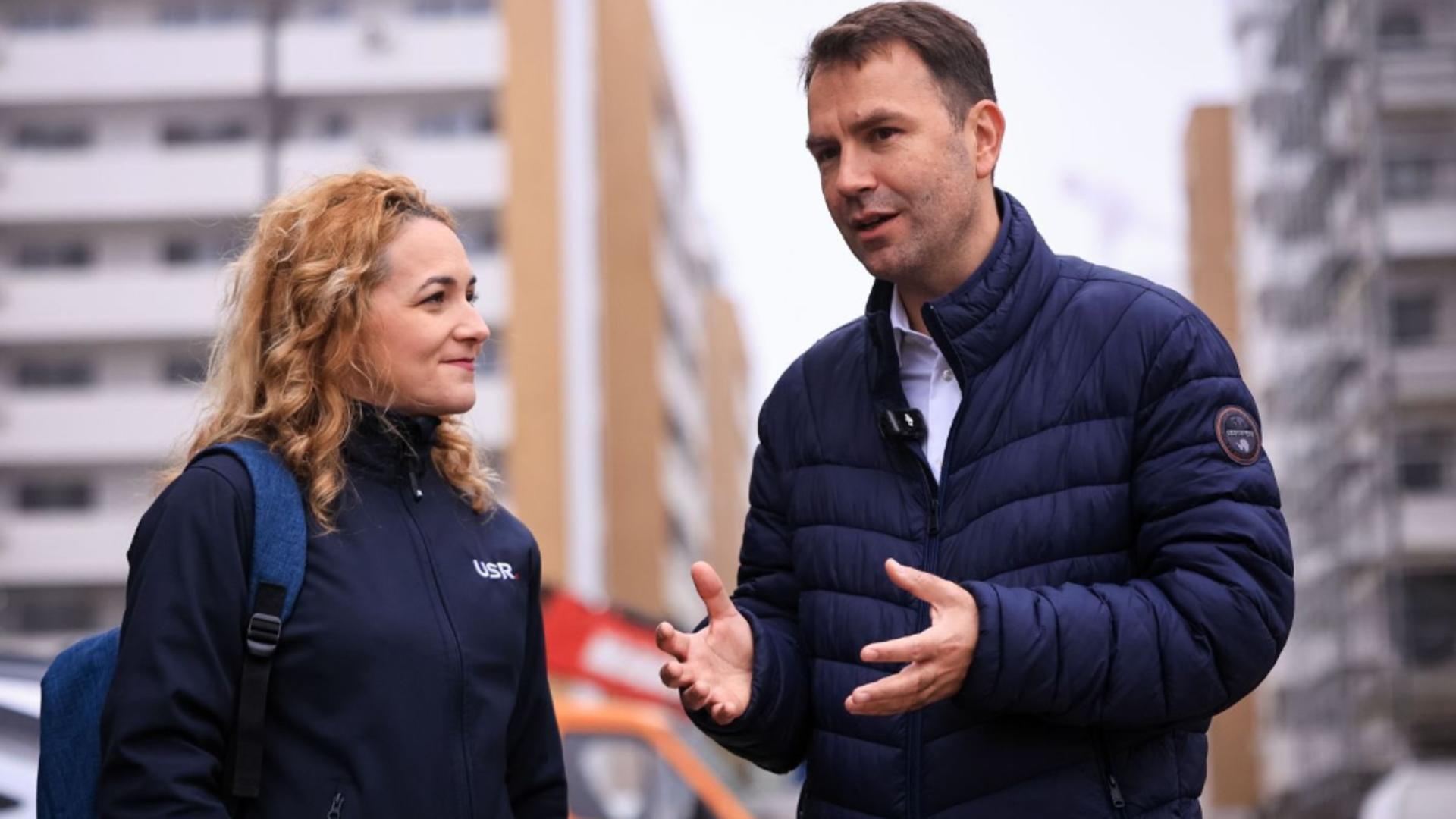  Drulă își face campanie în localități din Ilfov. Foto: Facebook