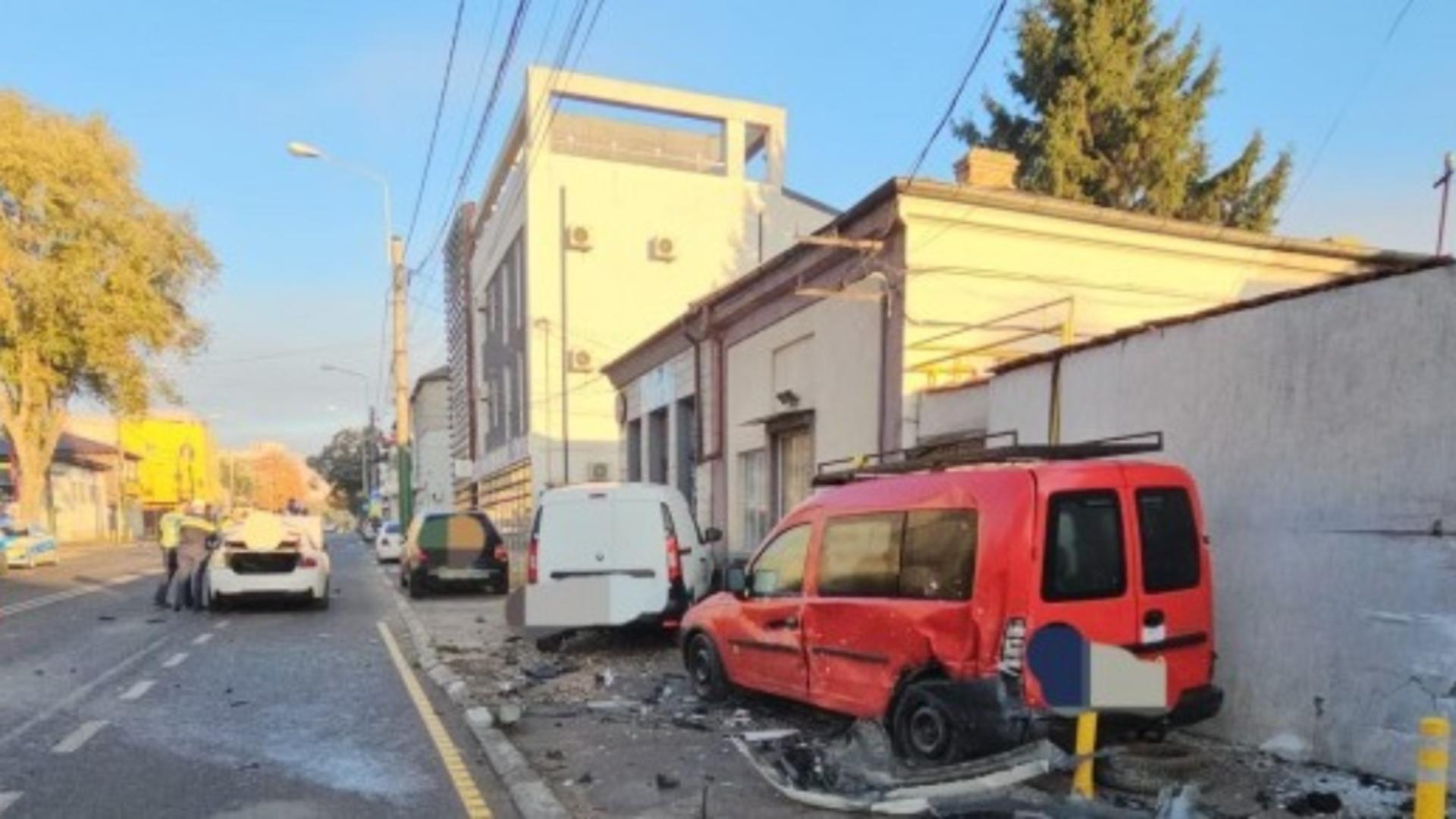 Omul legii a părăsit locul accidentului (foto. Ziua de Constanța)