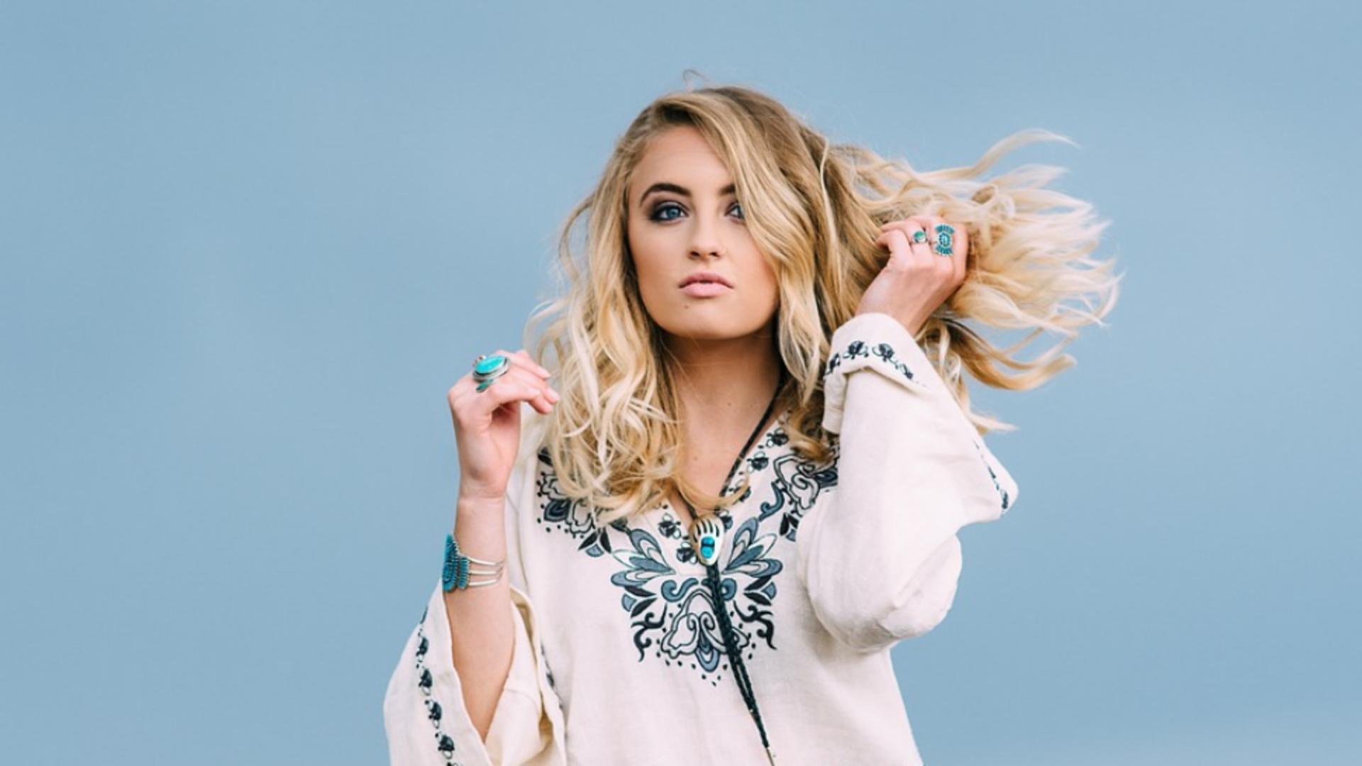 De ce cade părul. Cauze care duc la pierderea podoabei capilare. Ce spun specialiștii