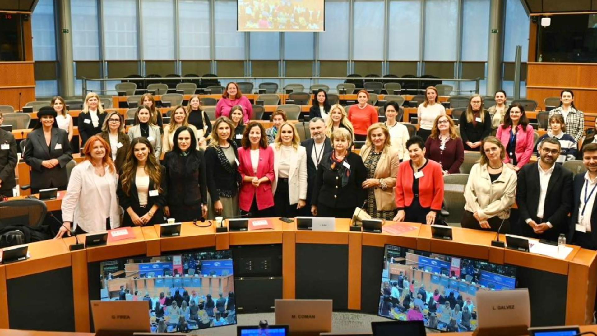 Solicitări concrete din partea româncelor la adresa Comisiei Europene, pentru prevenirea și combaterea violenței domestice, combatere violenta, 