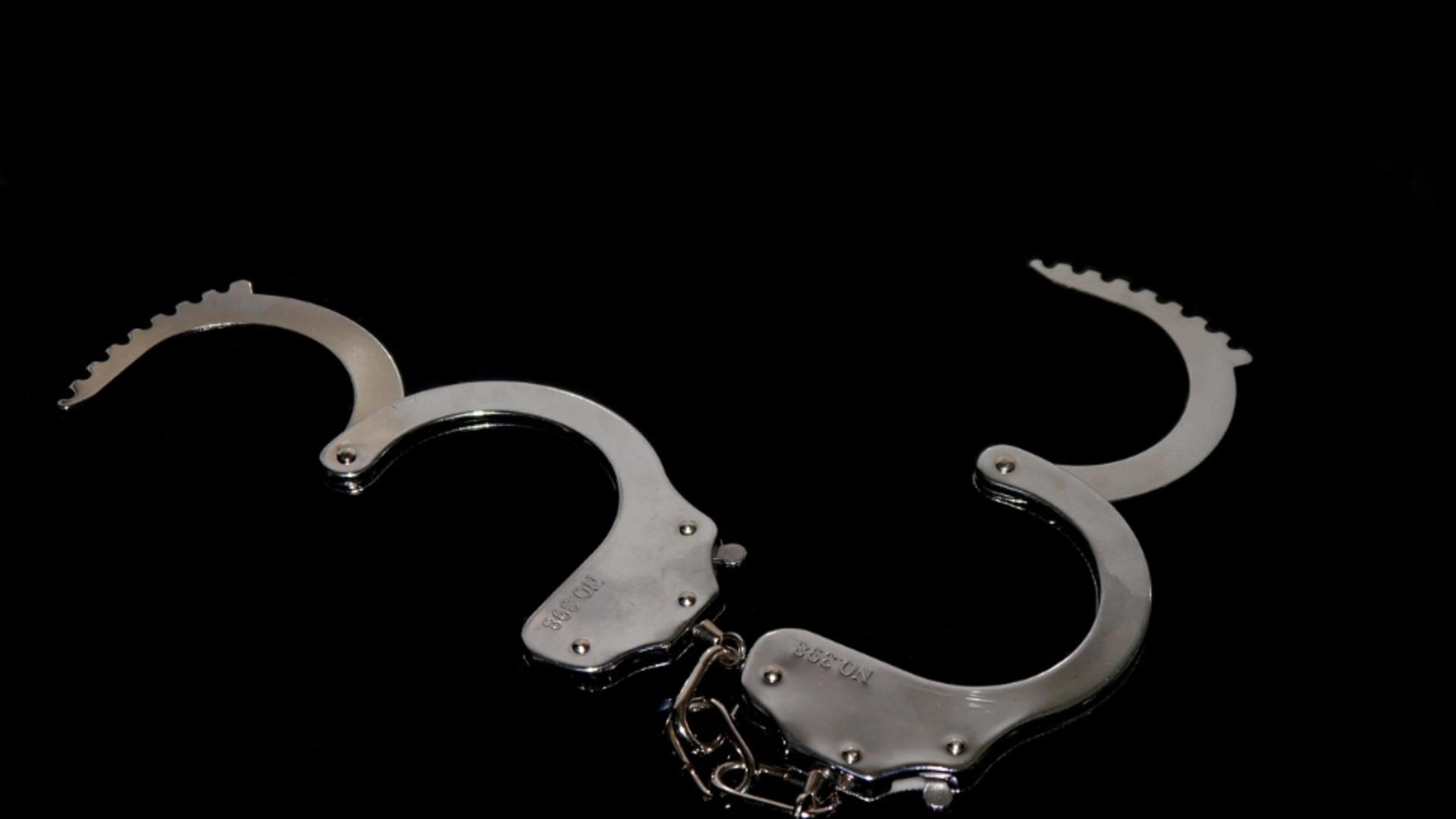 Bărbat reținut după ce a agresat o femeie pe stradă, în Medgidia: cum a încercat să scape