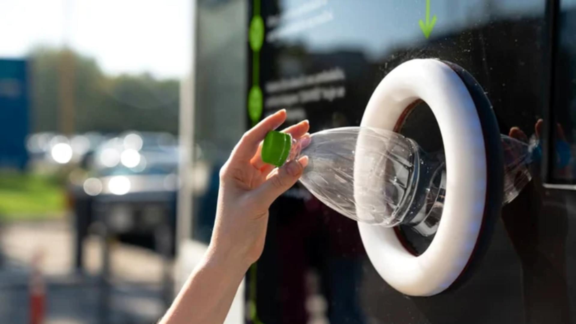 Fraudă cu sticle goale