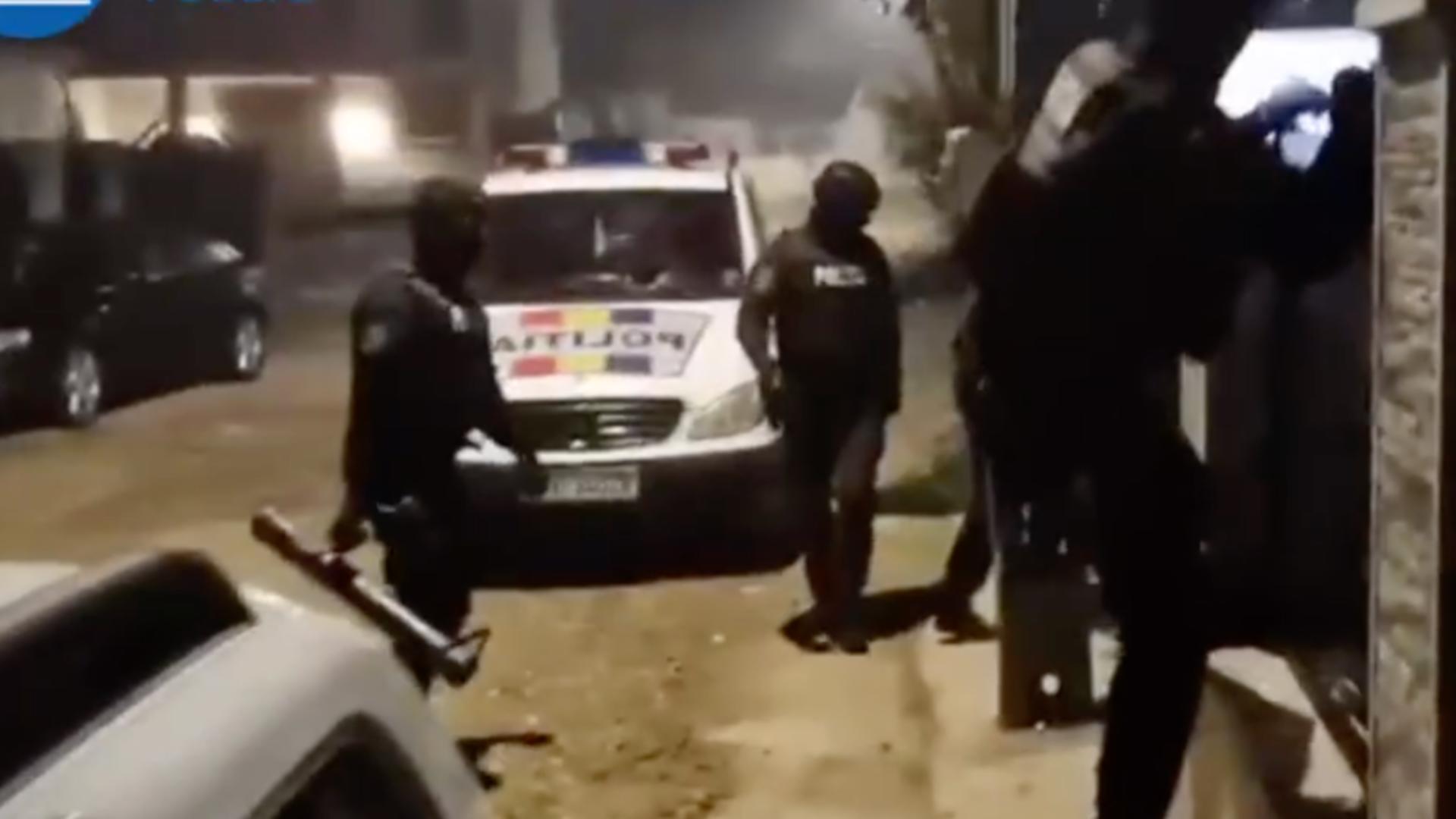 Polițiștii și procurorii efectuează 211 percheziții în mai multe județe ale țării