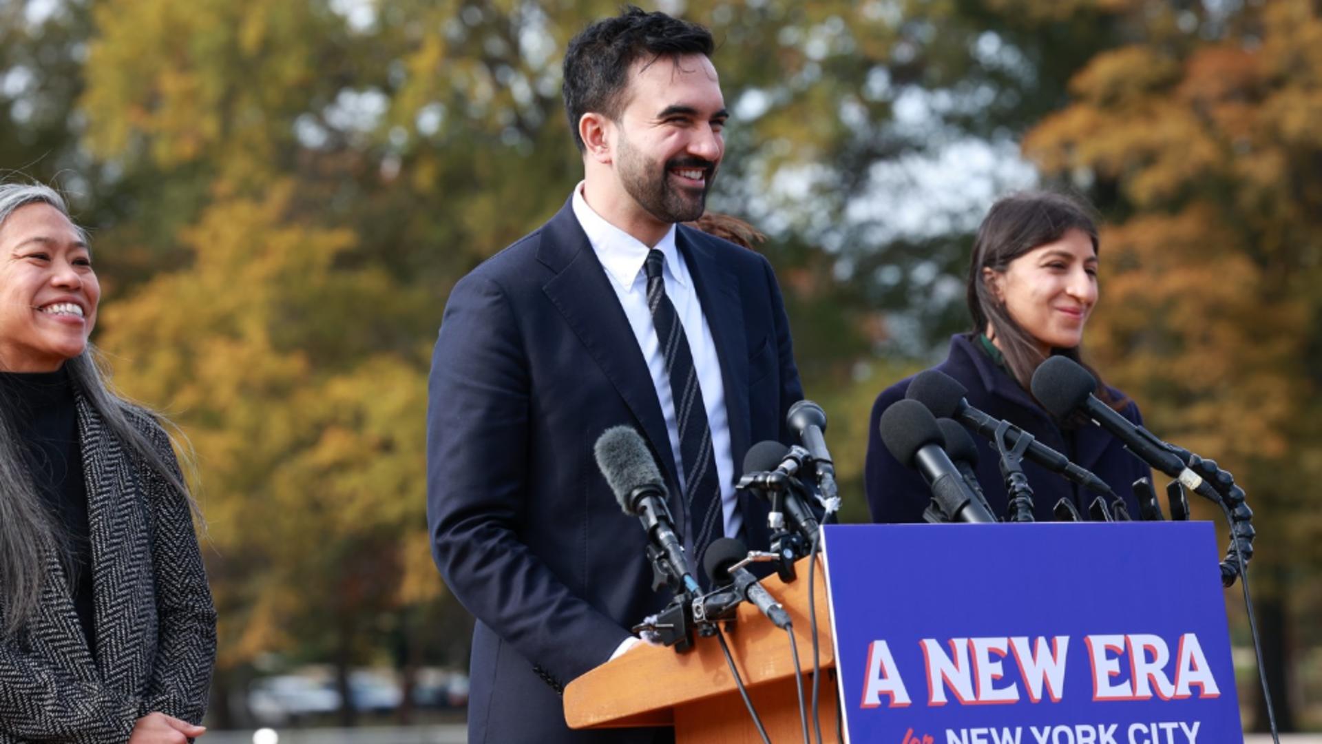 Zohran Mamdani, primarul musulman și socialist al New York-ului își face echipă formată exclusiv din femei