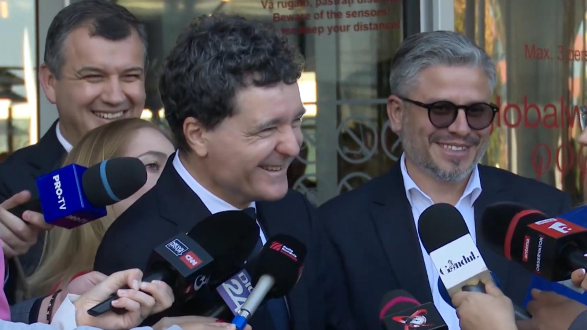 Nicușor Dan rânde de eventuala numire a lui Călin Georgescu în funcția de premier