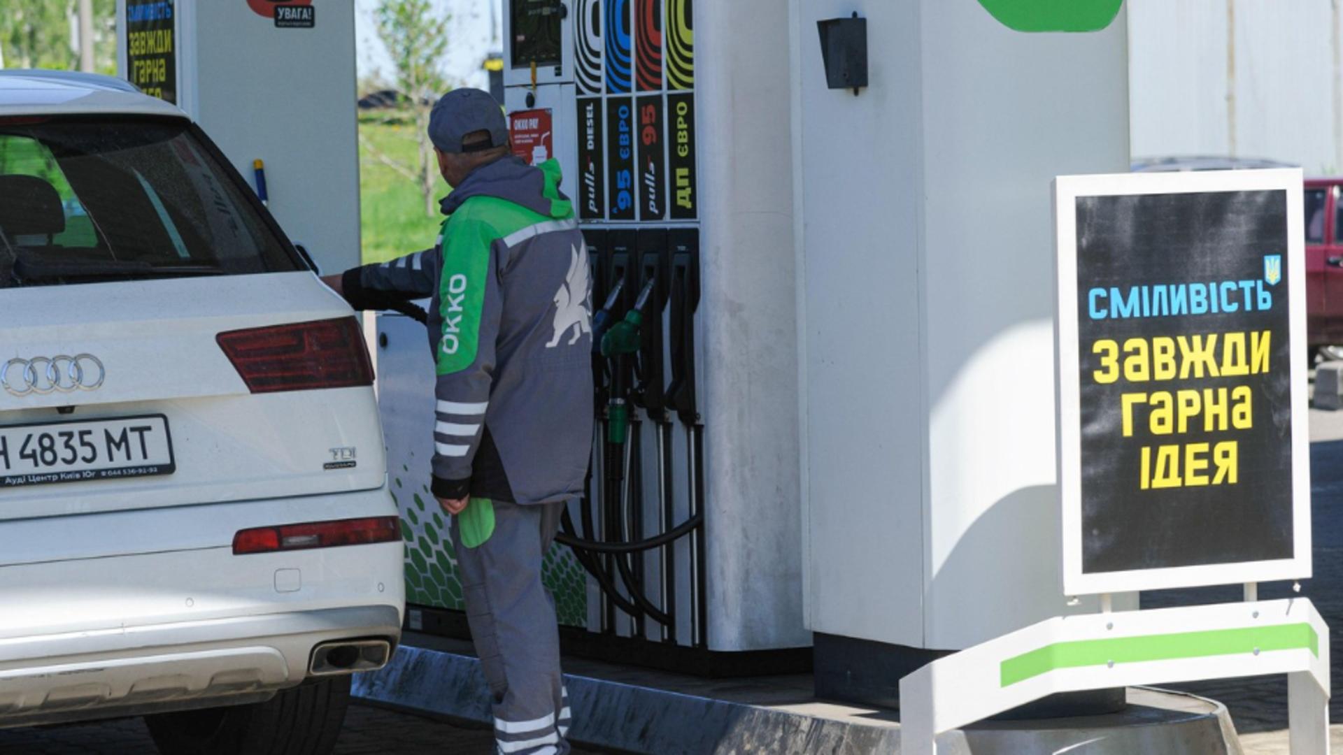 Rafinăriile rusești vor avea voie să amestece alcool în benzină. Foto: Profimedia