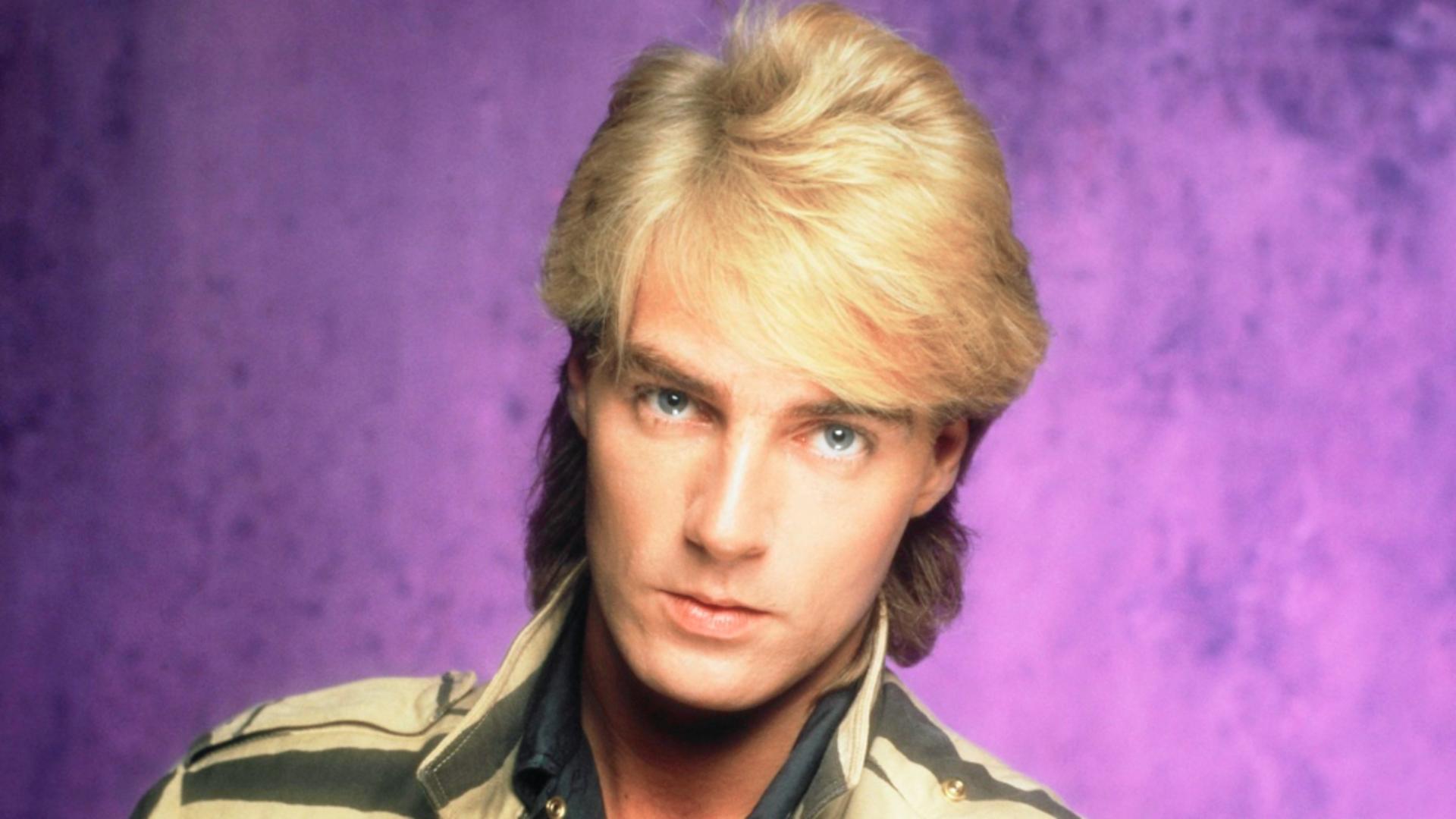 Richard Darbyshire, solistul trupei din anii '80 Living In a Box, a murit la vârsta de 65 de ani. Foto/Profimedia