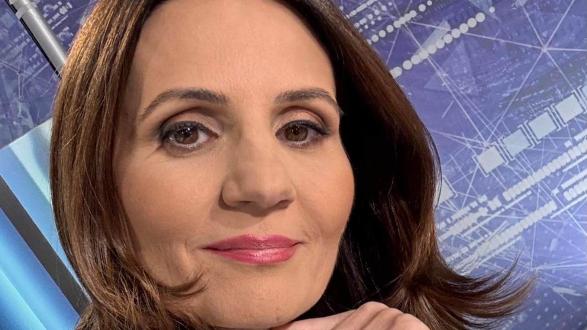 Anca Alexandrescu lansează noi acuzații privind „asaltul asupra justiției”. Mesaj ferm înaintea ediției „Culisele Statului Paralel”: „Țara ne este furată de sub nas în timp ce dezbinatorii sunt infiltrați în mișcarea suveranistă!”