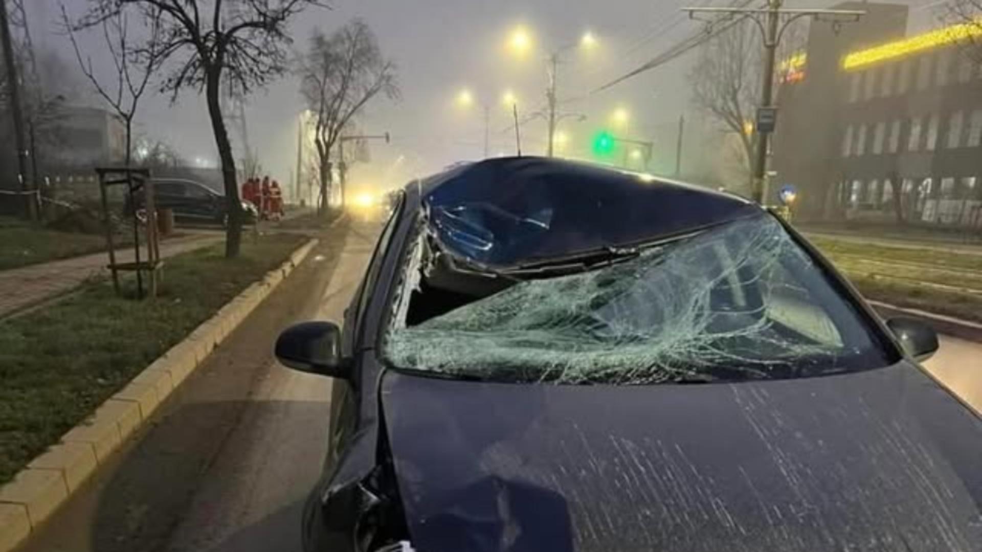 O femeie a murit după ce a fost lovită în plin pe o trecere de pietoni, la Iași – FOTO