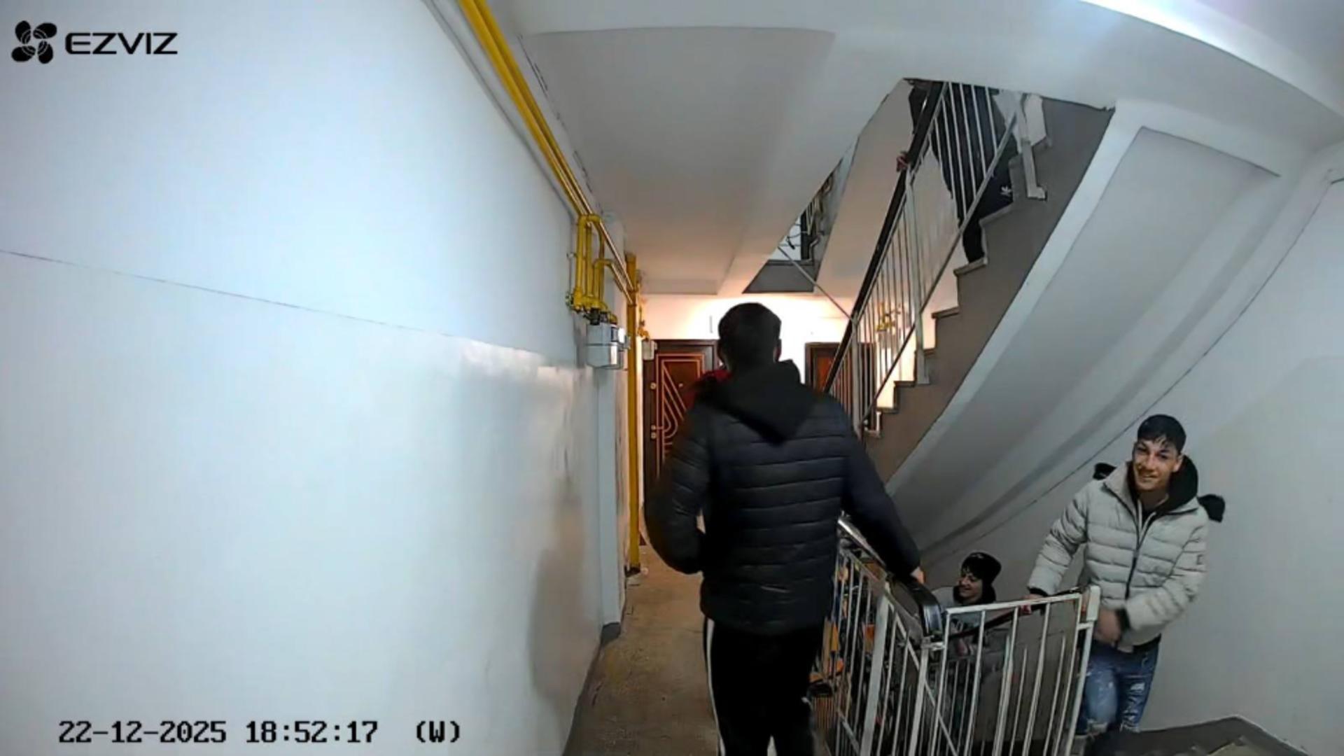 Colindători transformați în vandali. Foto: Facebook