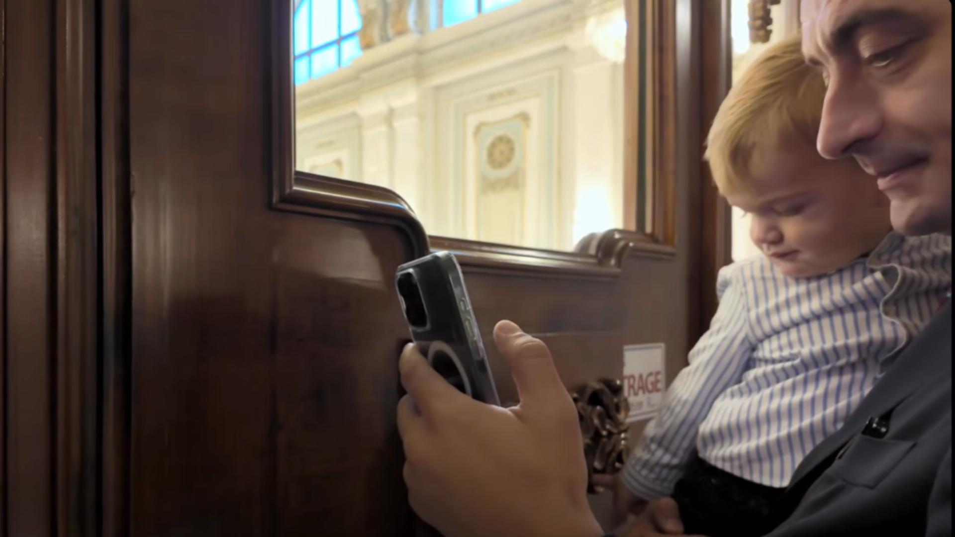 George Simion și fiul său, Radu