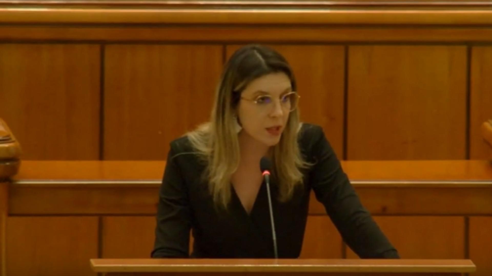 Habarnista de la Mediu, circ în Parlament după dezastrul din Prahova și Dâmbovița. George Simion: ”Nu aveți ce căuta pe scaunul de ministru”