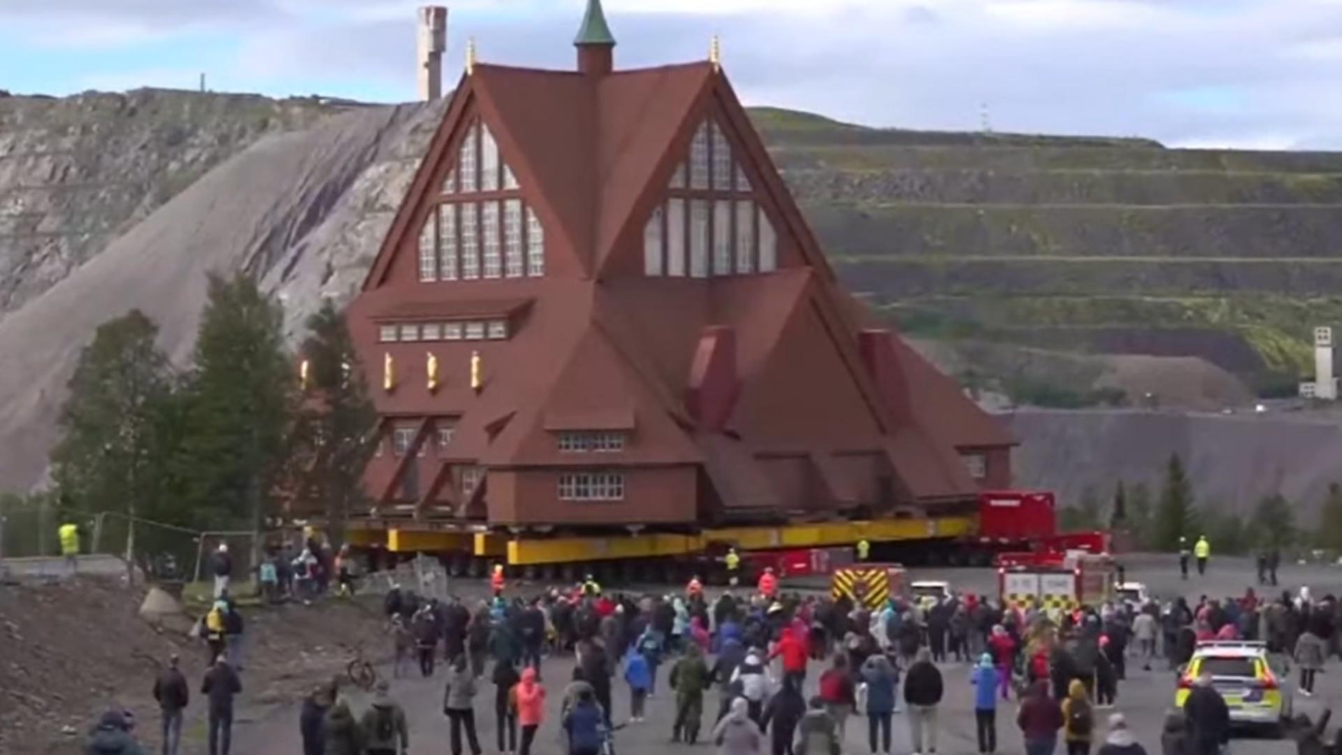 Un oraș întreg din Europa a fost mutat clădire cu clădire pentru resursele ascunse în subsol