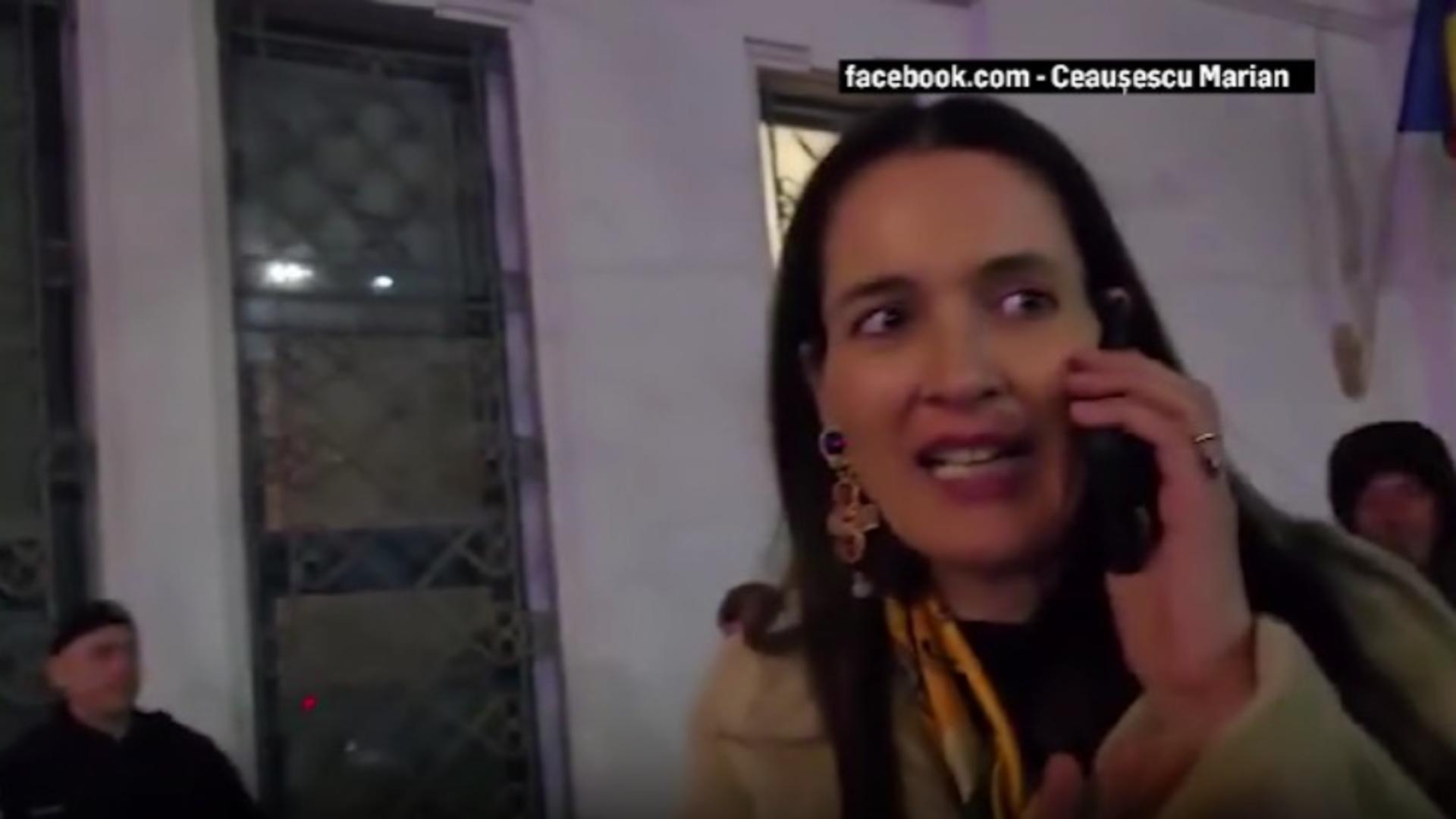 Clotilde Armand ignoră acuzațiile în public. Tupeu și nepăsare: 57.000 de lei de returnat, reacție zero